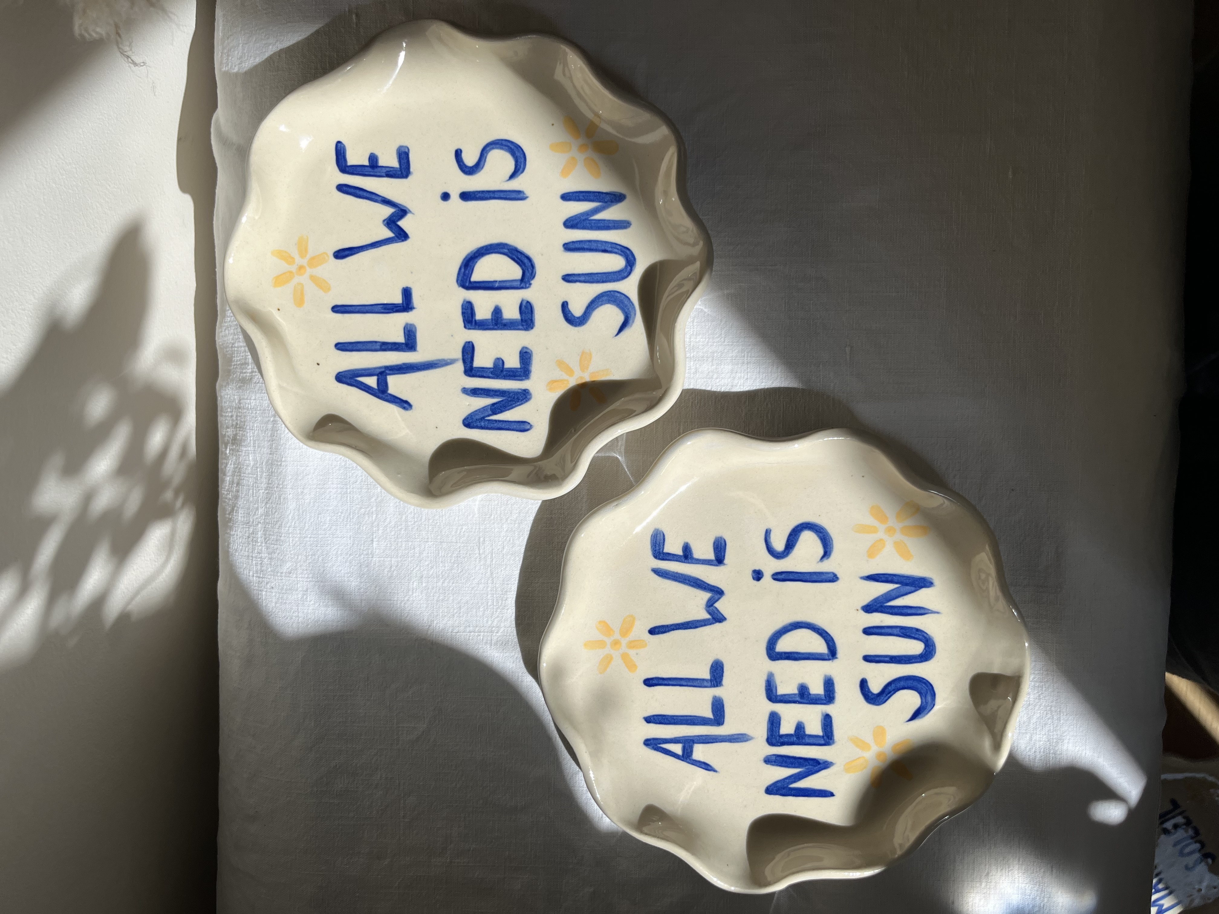 Petite assiette "All we need is sun"