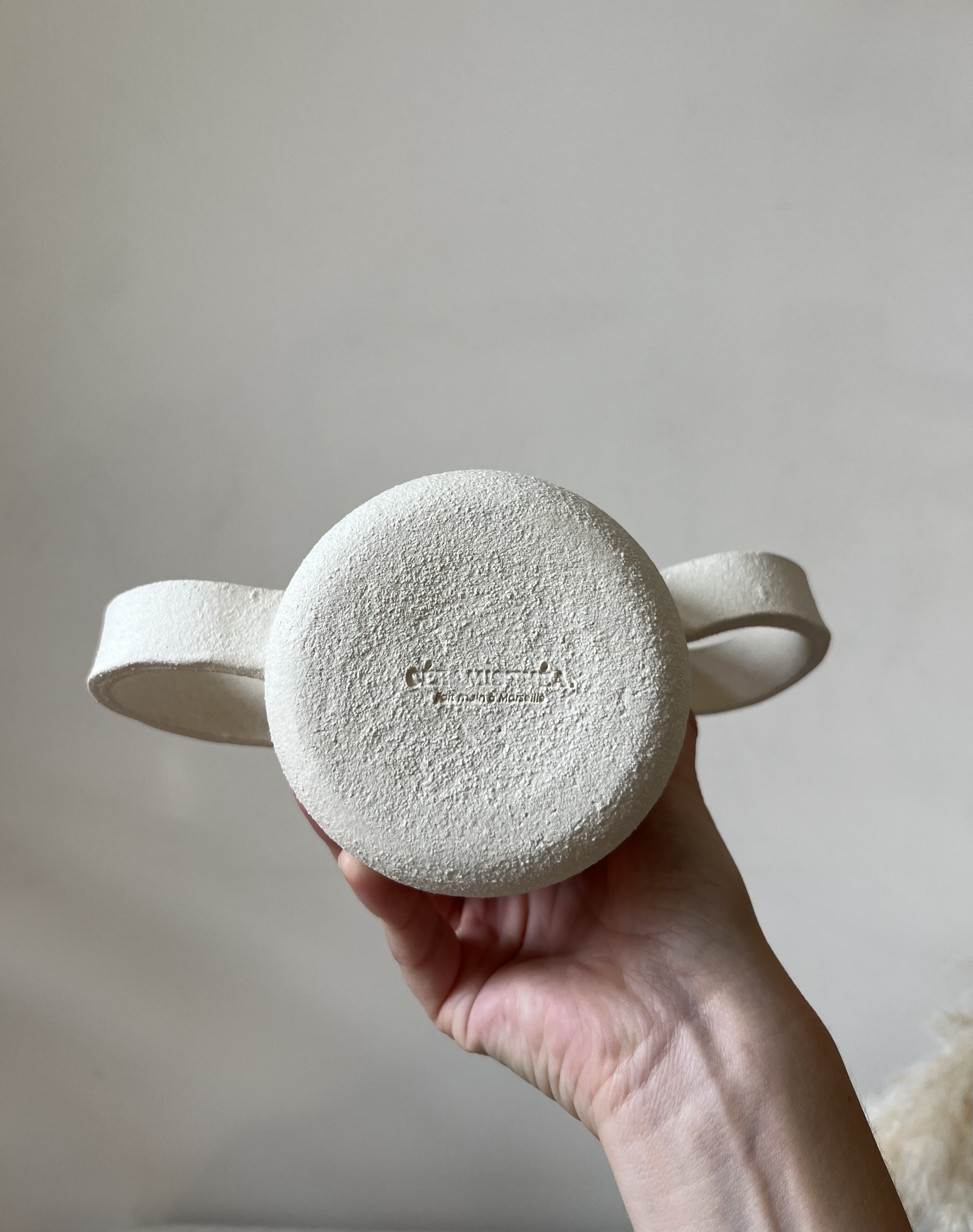 Vase texturé asymétrique