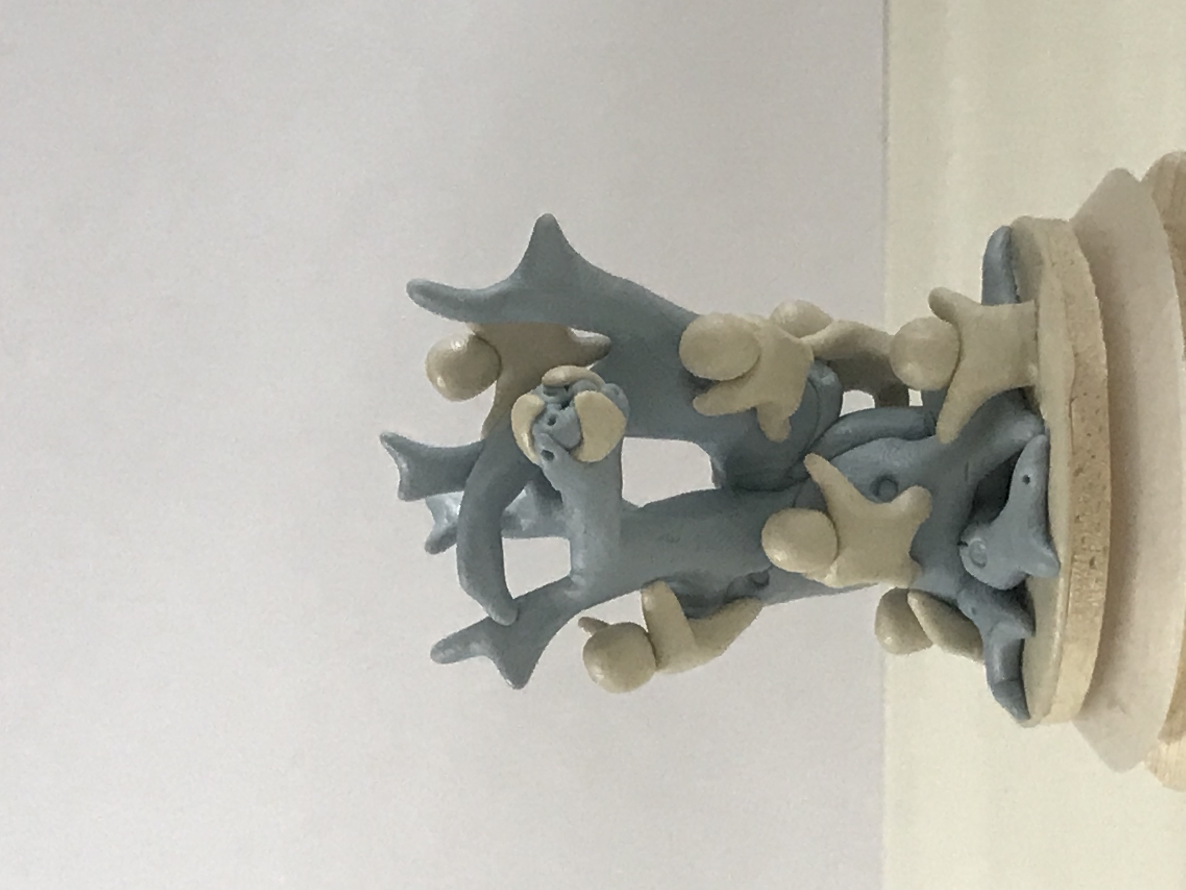 Petits bonshommes grimpant à l'arbre - 2