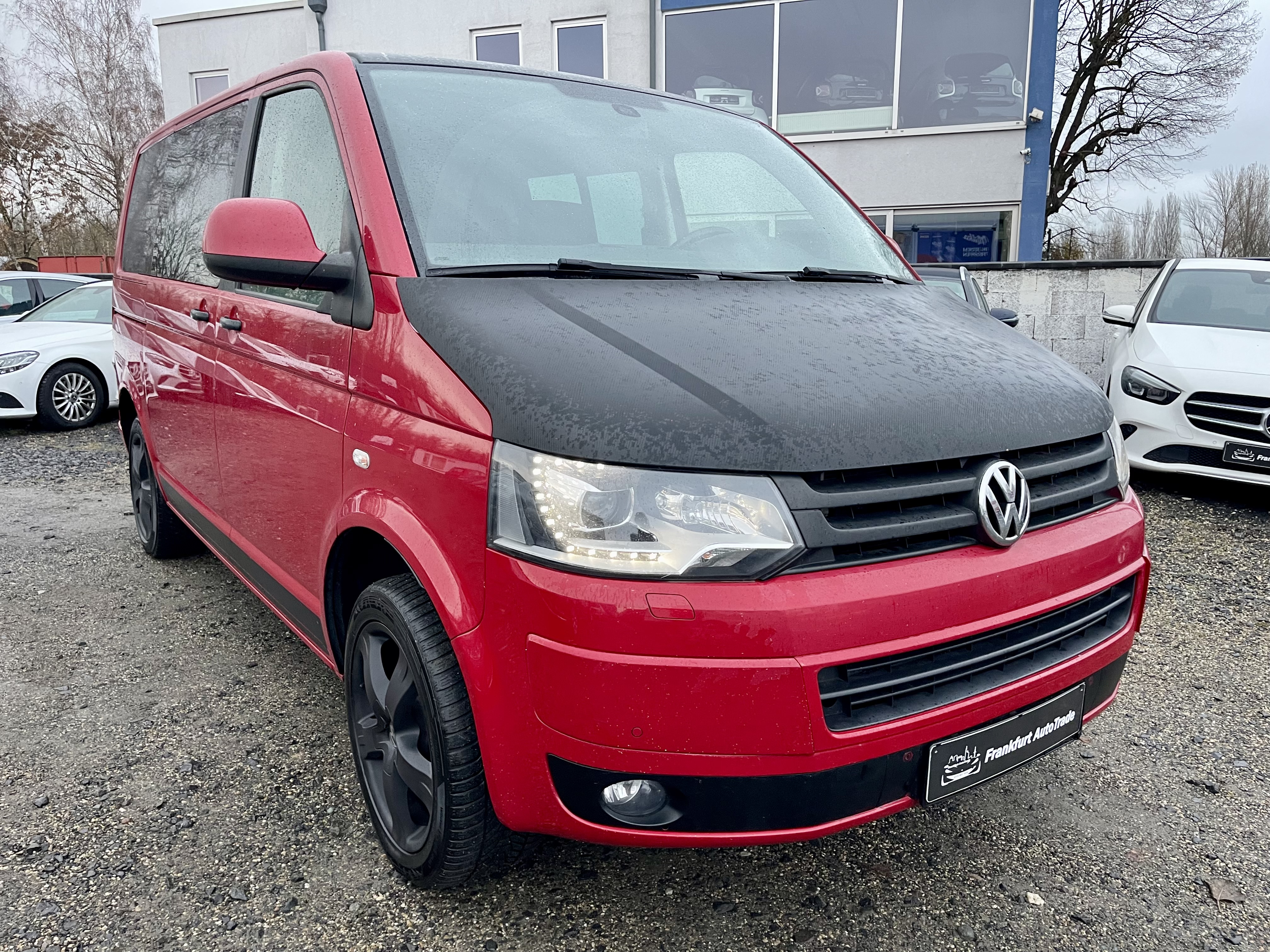  Volkswagen T5 DSG DIESEL Transporter Kasten-Kombi - 5 Sitzplätze