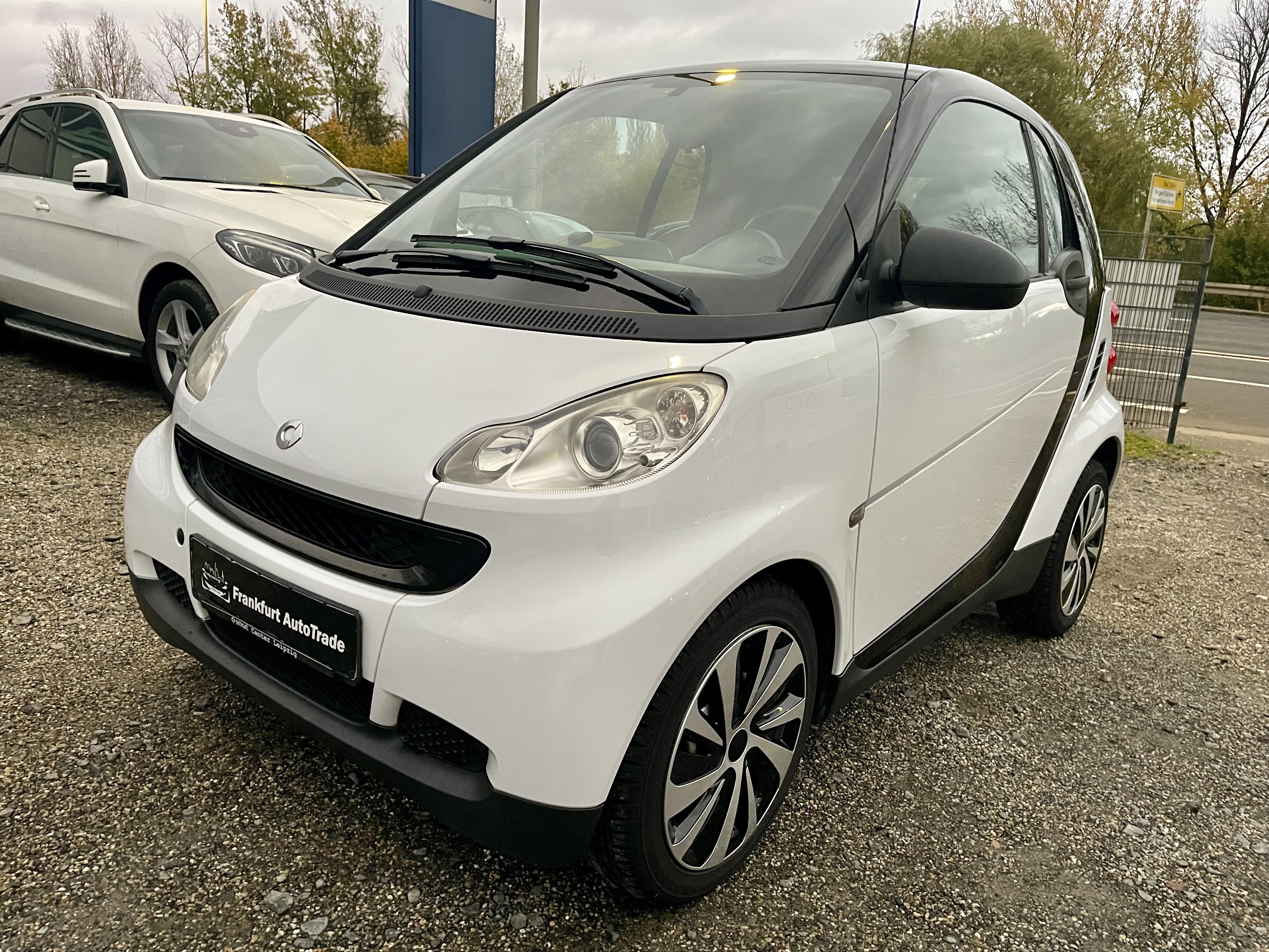 SMART ForTwo COUPE - AUTOMATIK