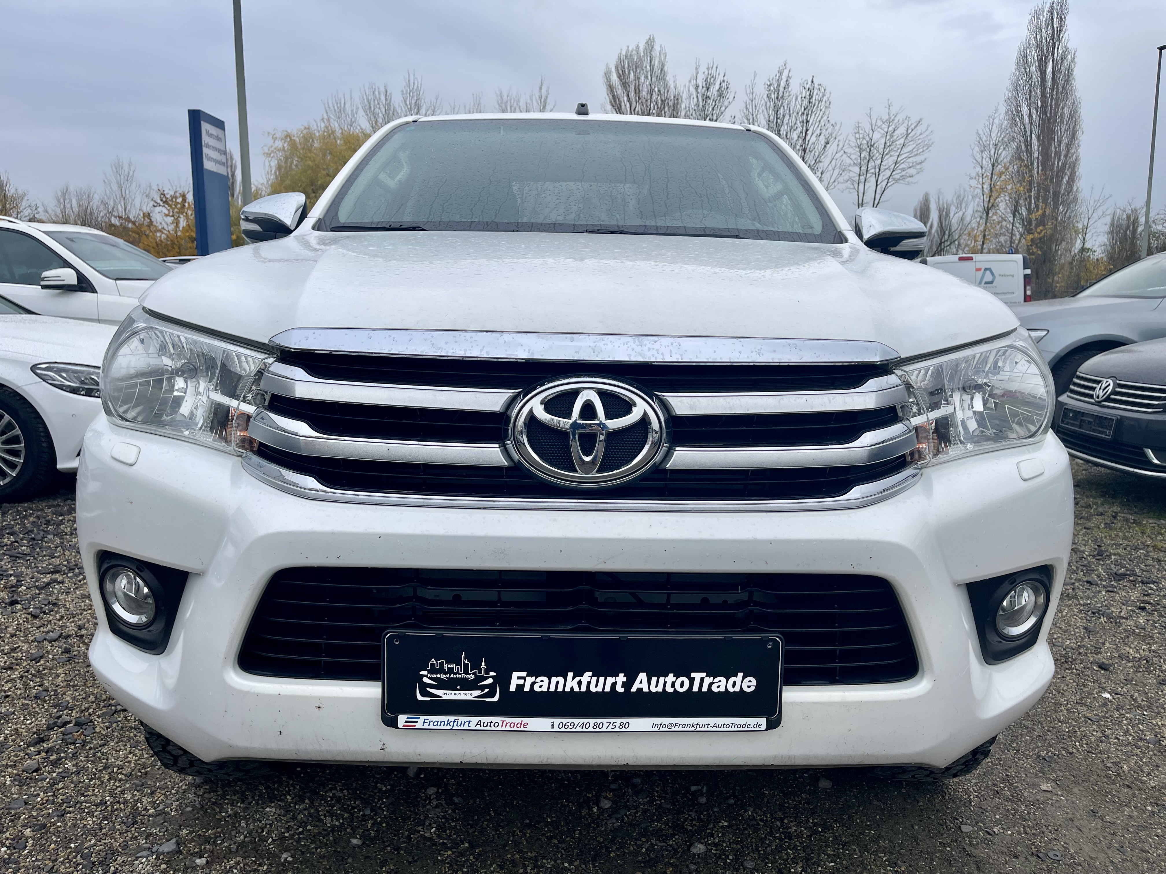 Toyota Hilux 4X4 DOUBLE CAB  