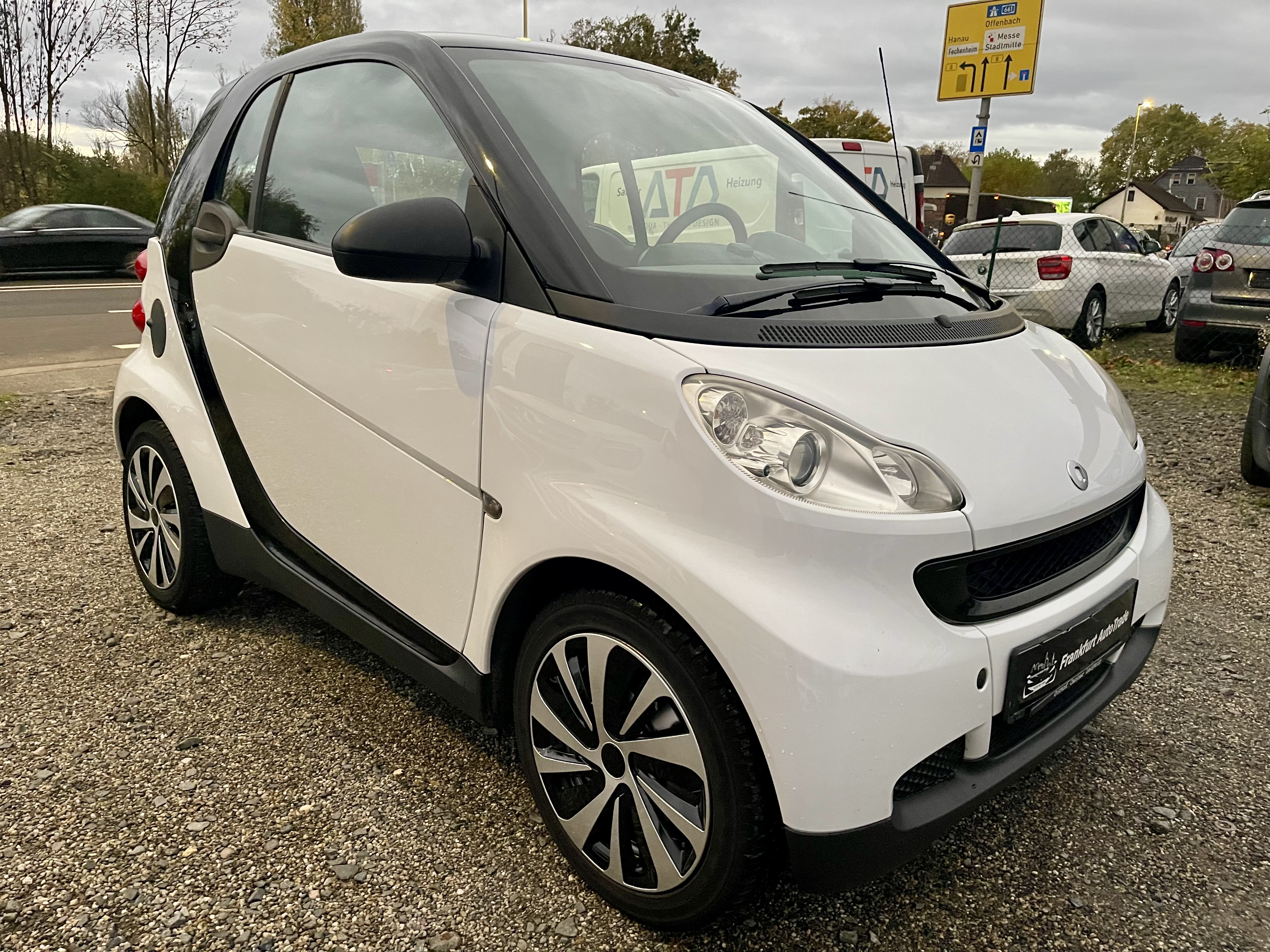 SMART ForTwo COUPE - AUTOMATIK