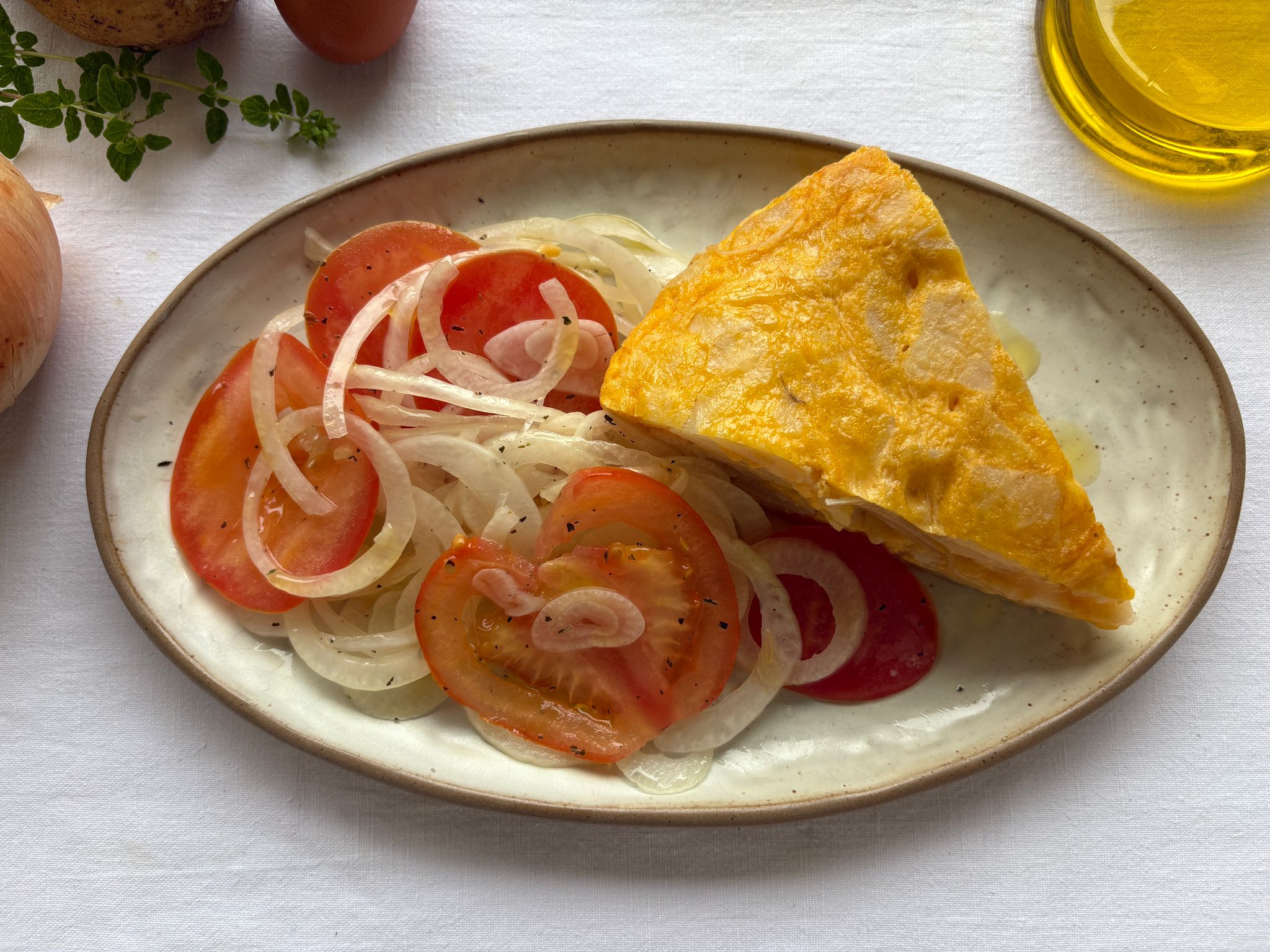 Tortilla de patata con tomate