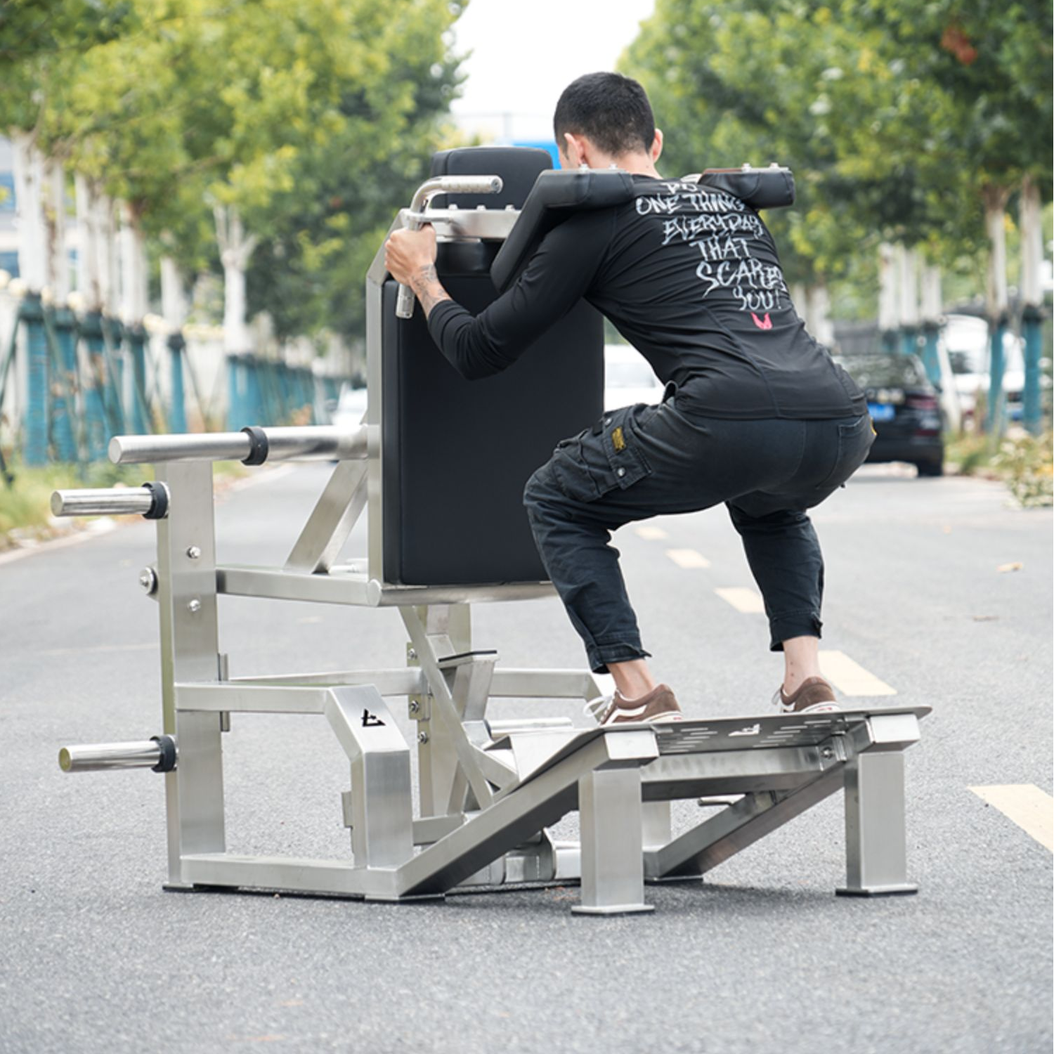 304 Stainless steel Hack squat machine, commercial V-type leg press machine, professional leg and glute training equipment