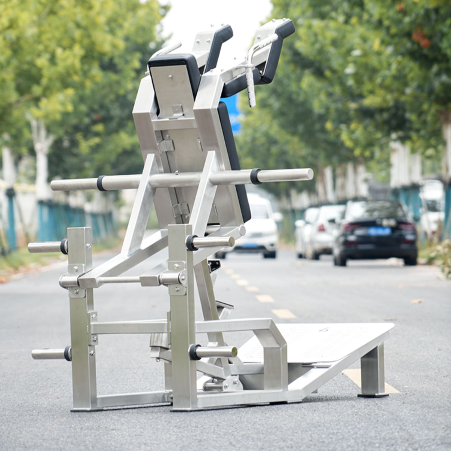304 Stainless steel Hack squat machine, commercial V-type leg press machine, professional leg and glute training equipment
