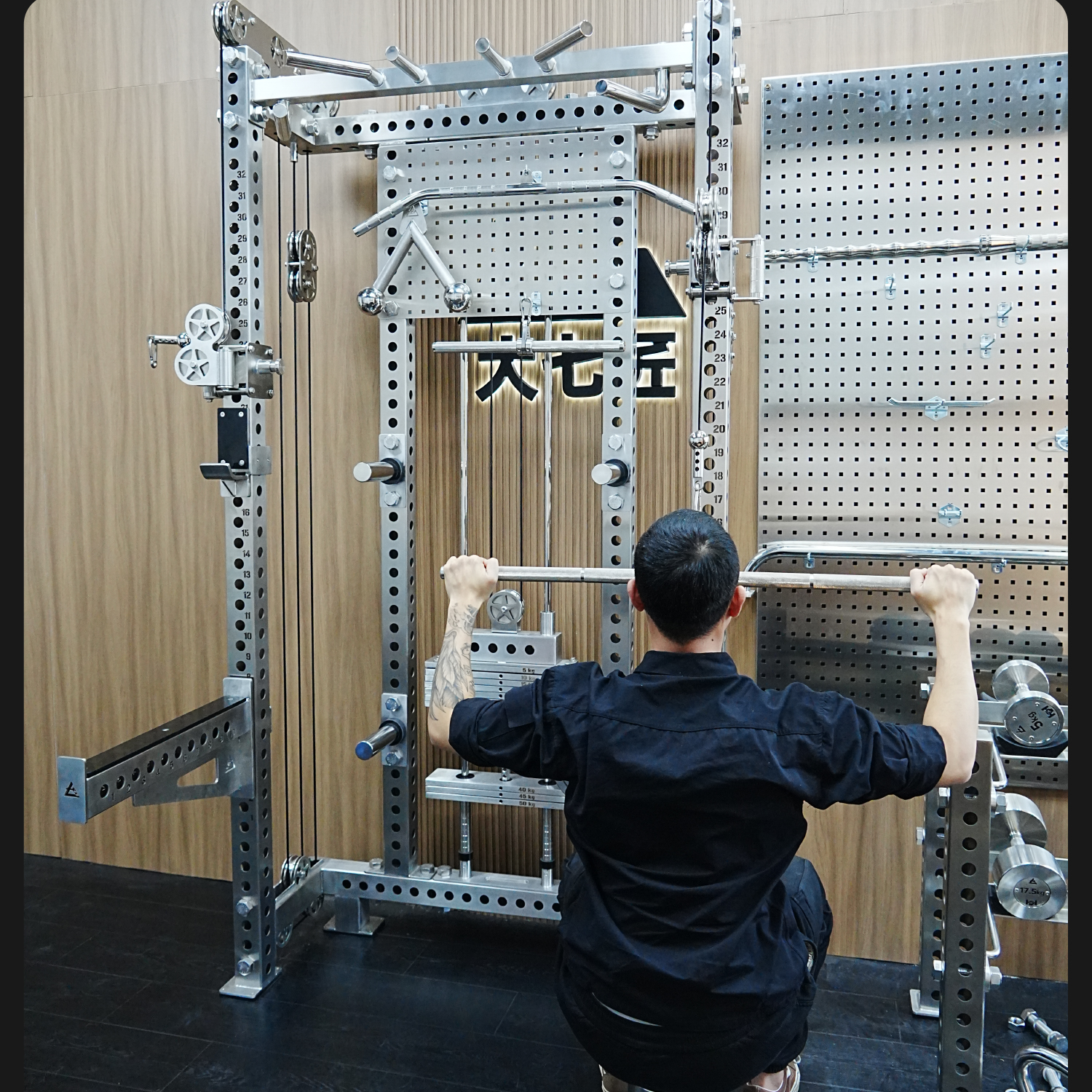 304 Stainless steel wall mounted multifunctional squat rack bench press barbell set squat gantry fitness all-in-one equipment