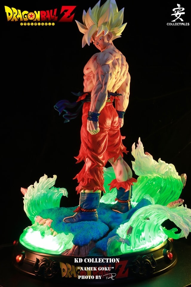 KD Collectibles - Dragon Ball -Goku Namek EX Version Statue