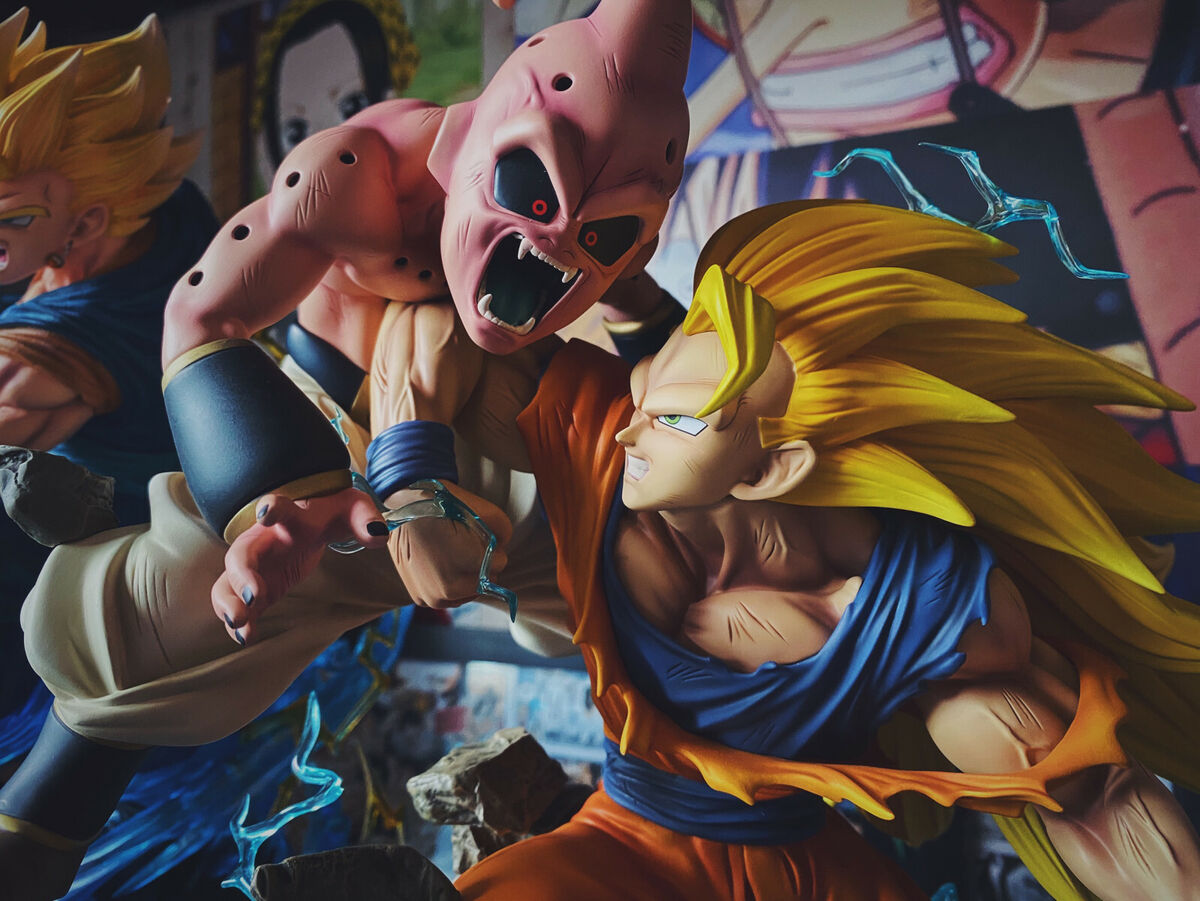 Dragon Ball Ryu Studio Goku SSJ3 vs Kid Buu Licensed Resin Statue