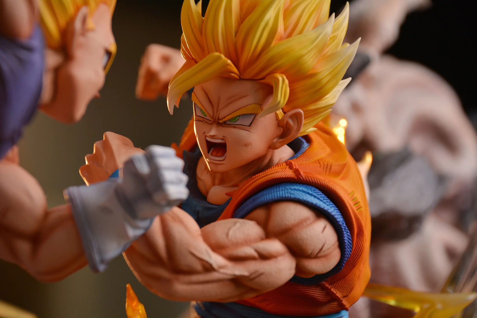 WL Studio Son Goku vs Majin Vegeta Dragon Ball Z Resin Statue