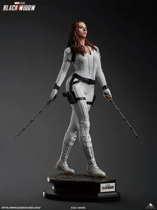 Queen Studio - Marvel - Black Widow (Snow Suit) 1/4 Resin Statue - Licensed