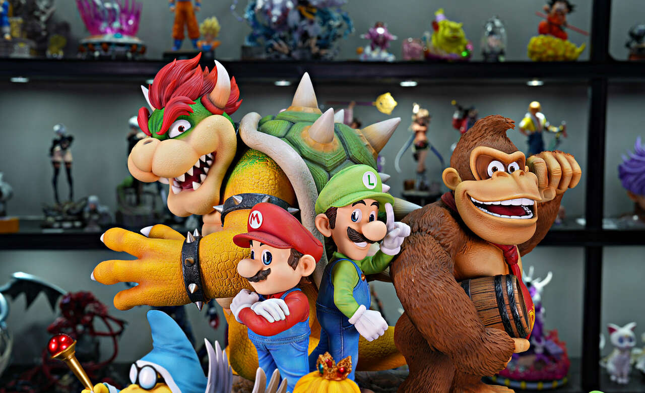 JOY Station & YHAHA Mario family EX Resin Statue