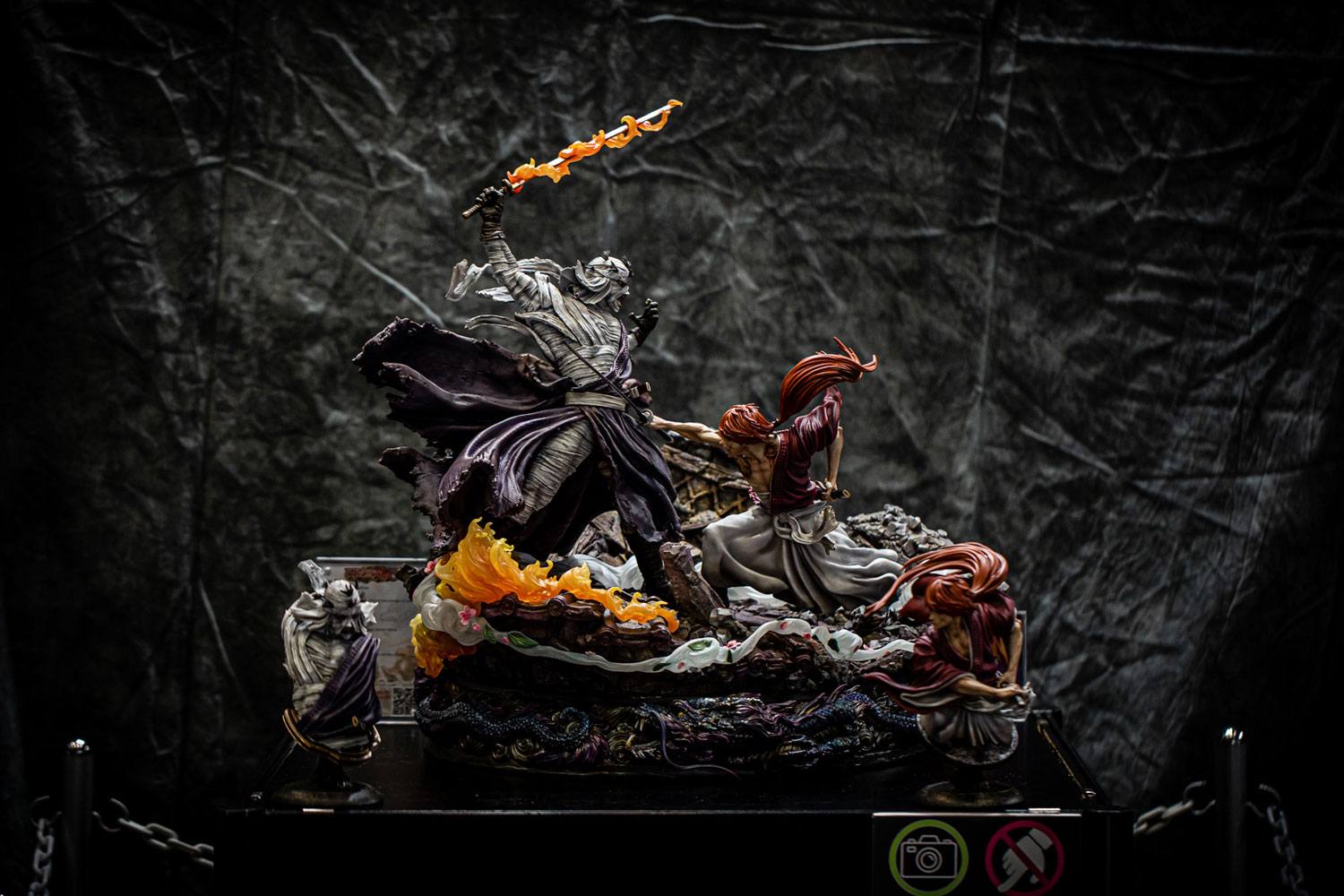 Figurama - Kenshin vs. Shishio Rurouni Kenshin Elite Exclusive Statue 1/6 25th Anniversary Edition