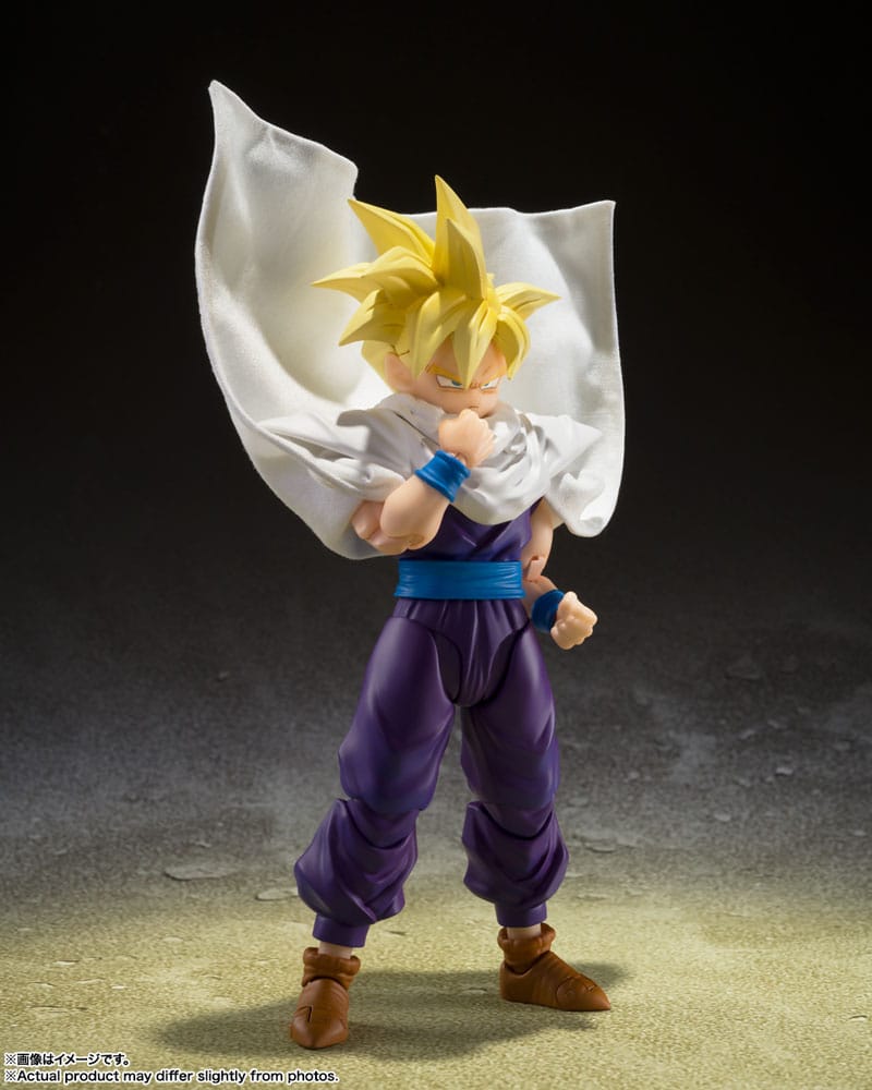 Bandai Dragon Ball Z S.H. Figuarts Super Saiyan Son Gohan Action Figure  - The Warrior Who Surpassed 11 cm