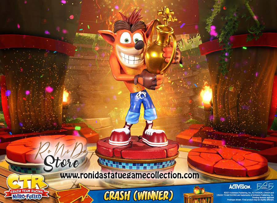 First 4 figures Crash Winner Resin Statue 