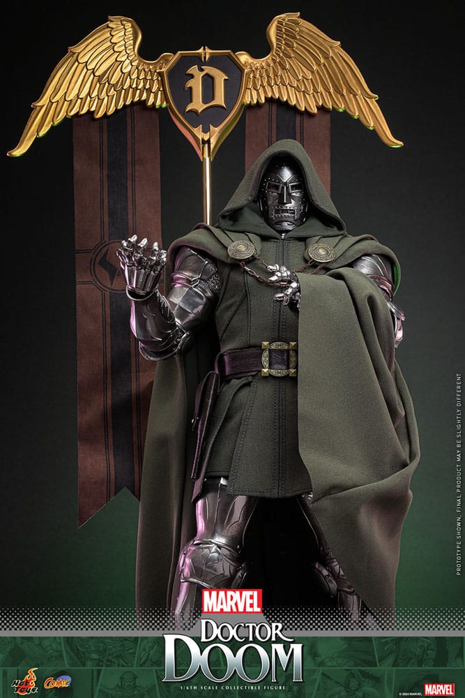 Hot Toys Doctor Doom Marvel Comic Masterpiece Action Figure 1/6 