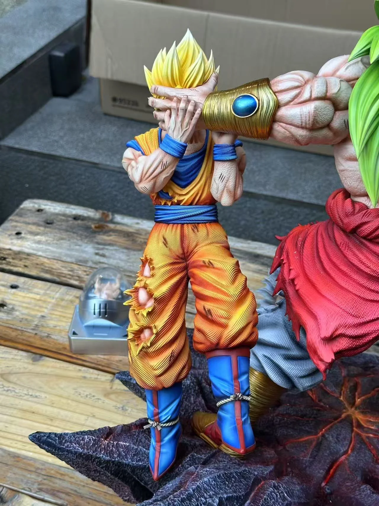 Yi Shou Studio - Dragon Ball - Broly VS Goku & Vegeta Resin Statue
