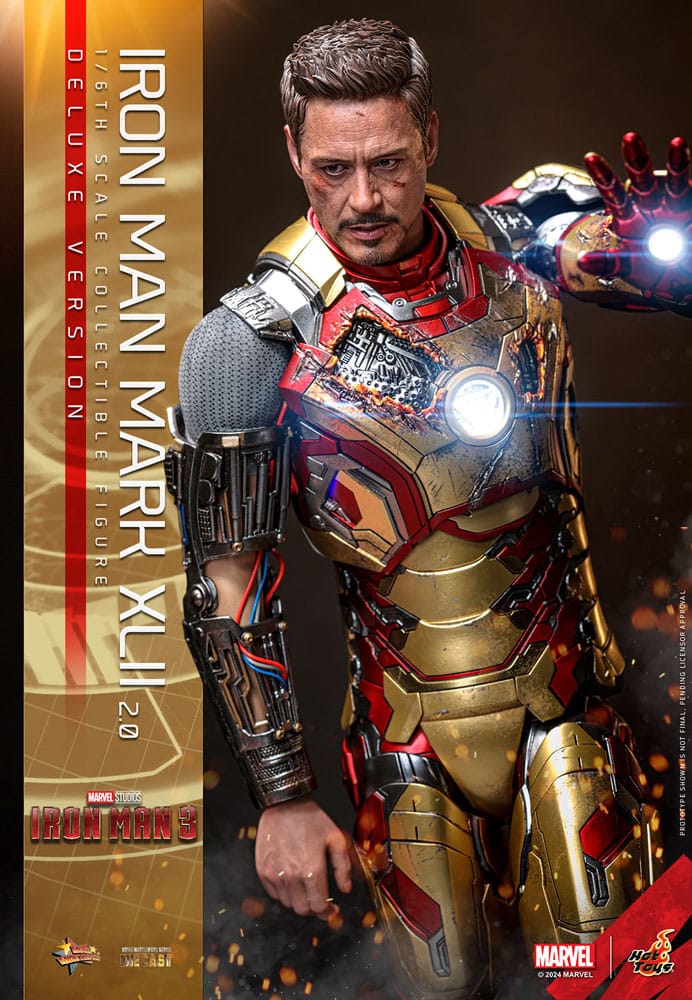 Hot Toys Iron Man Mark XLII (2.0) Iron Man 3 Movie Masterpiece Diecast Action Figure 1/6 Deluxe