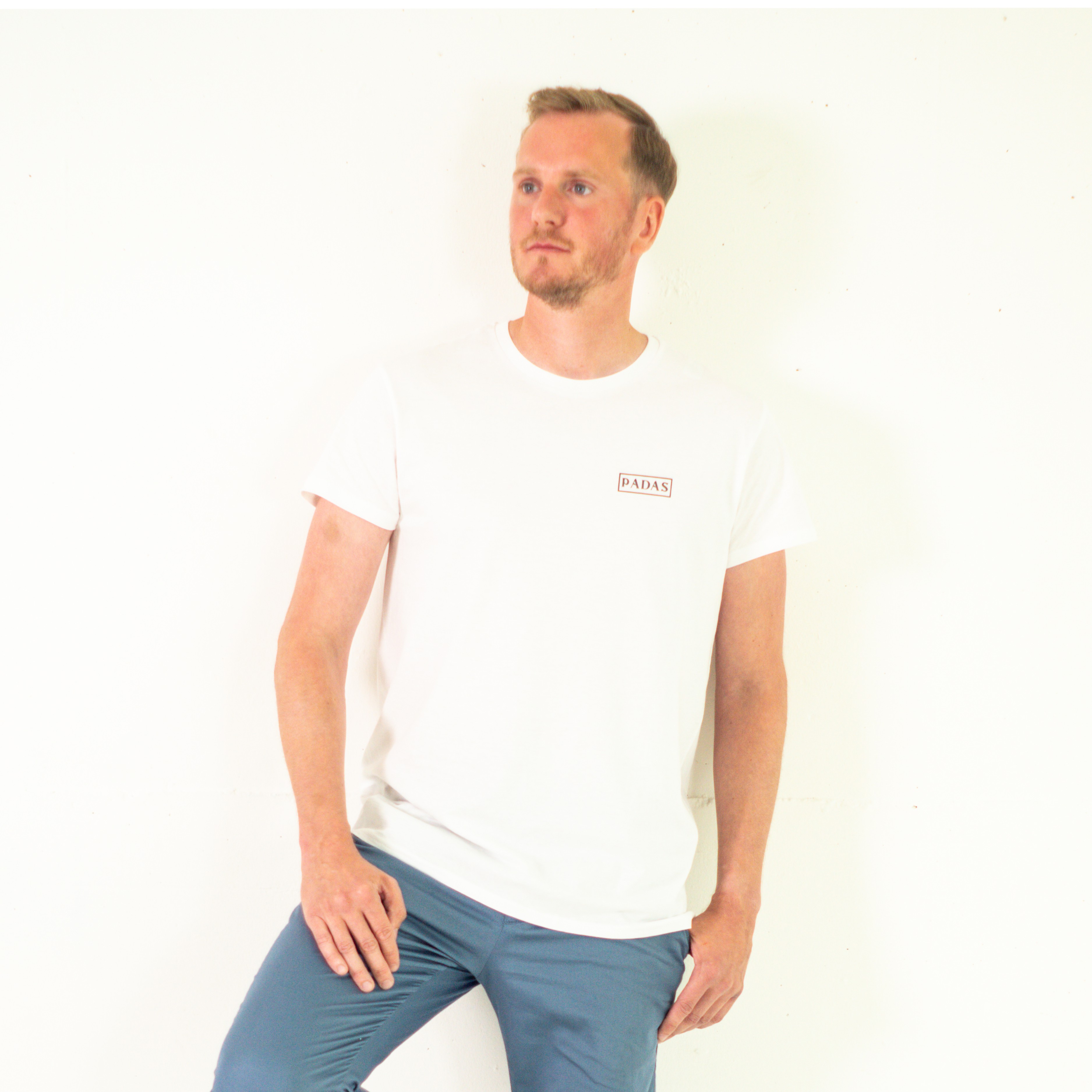 Standard T-Shirt Man