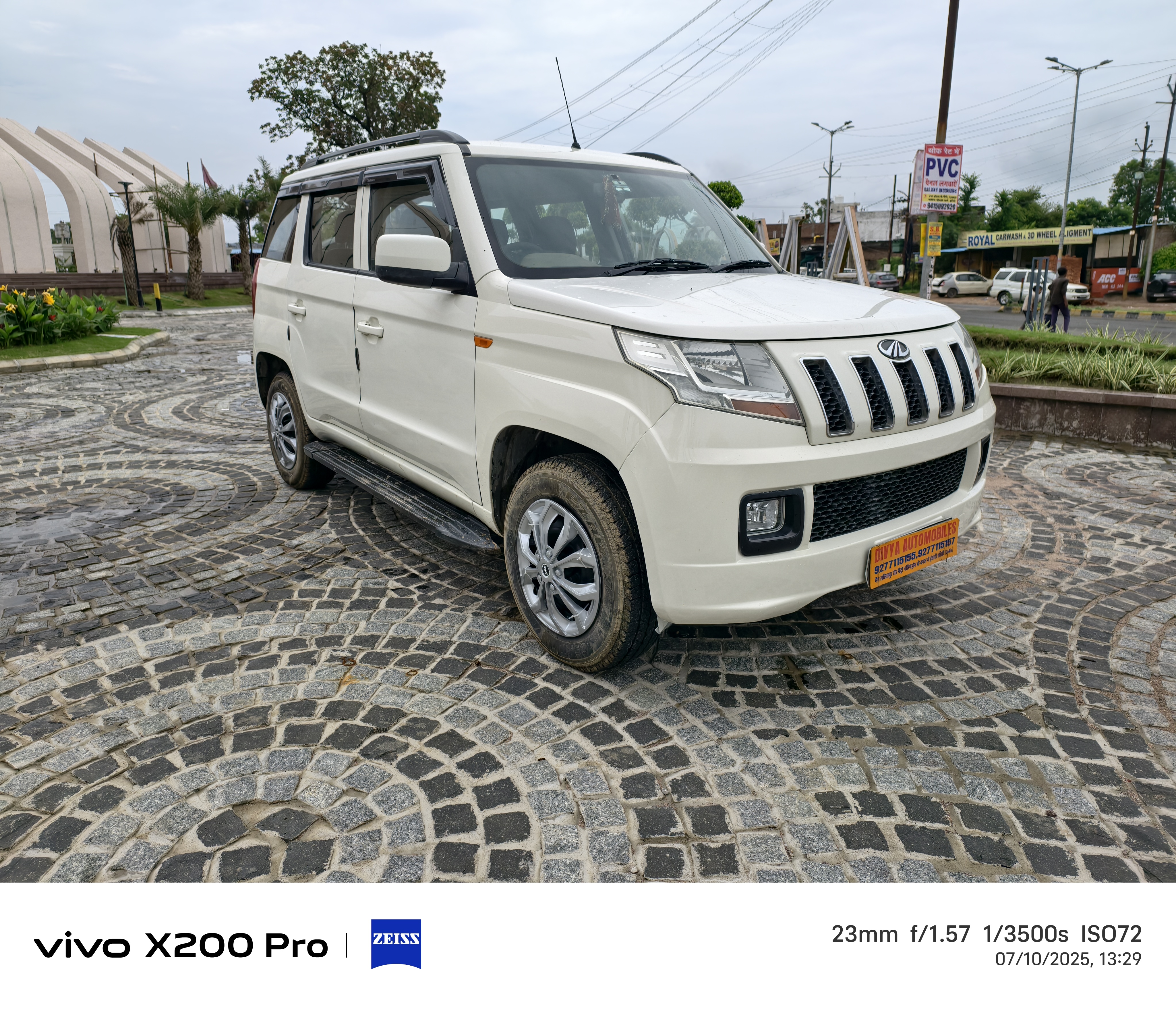 Mahindra TUV300 T6 Model 2016 First Owner 