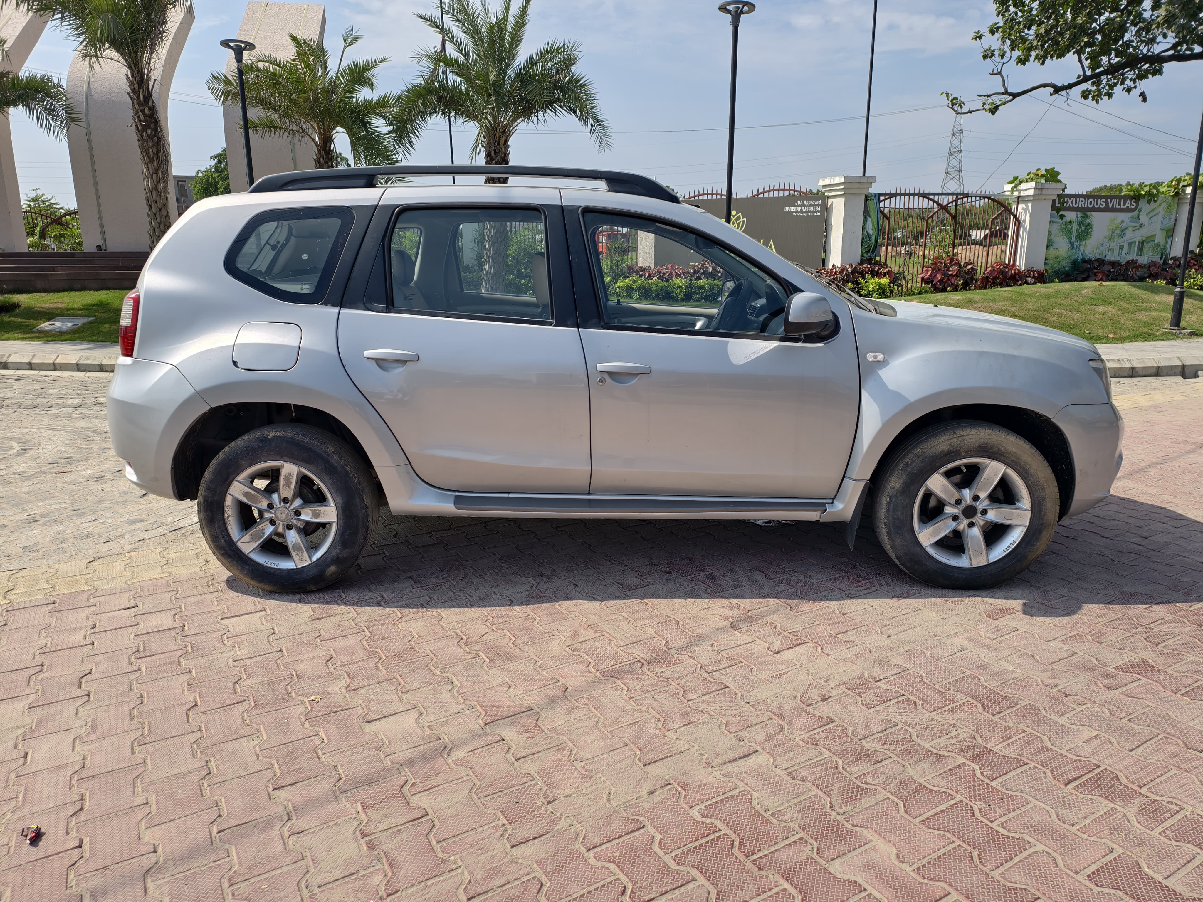 Nissan Terrano Model 2014 Owner Third Running 81000km Fuel ⛽ Diesel 