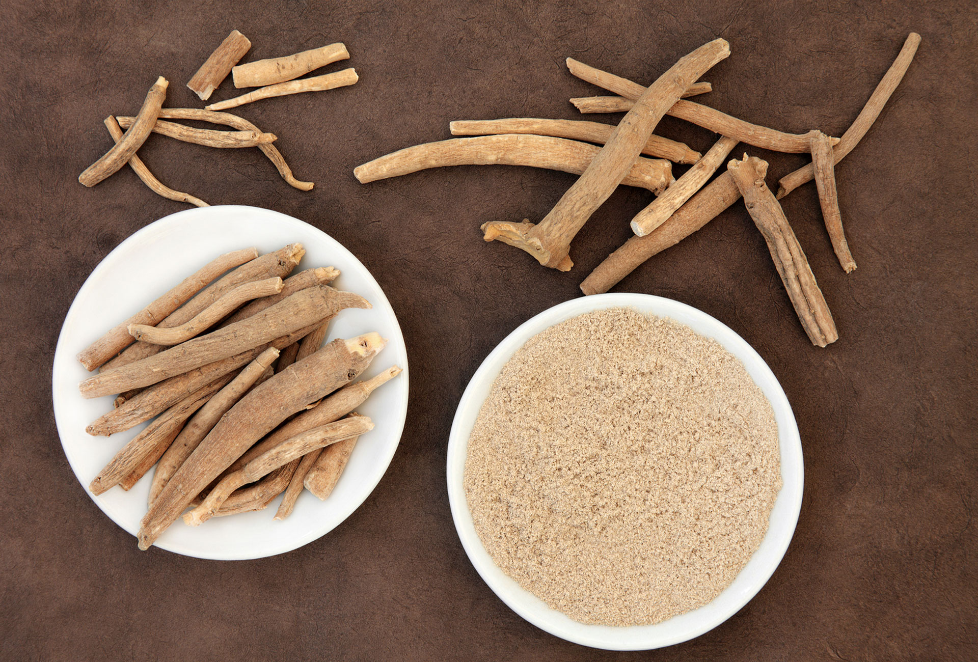 Ashwagandha Root and Powder