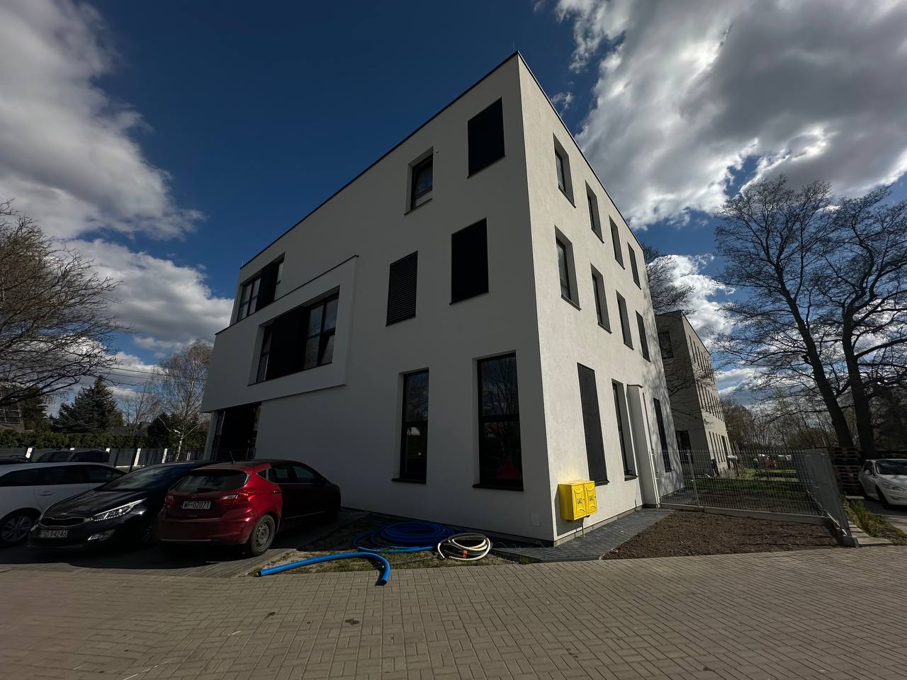Wielopiętrowy budynek o powierzchni 700 m² w 12 miesięcy
