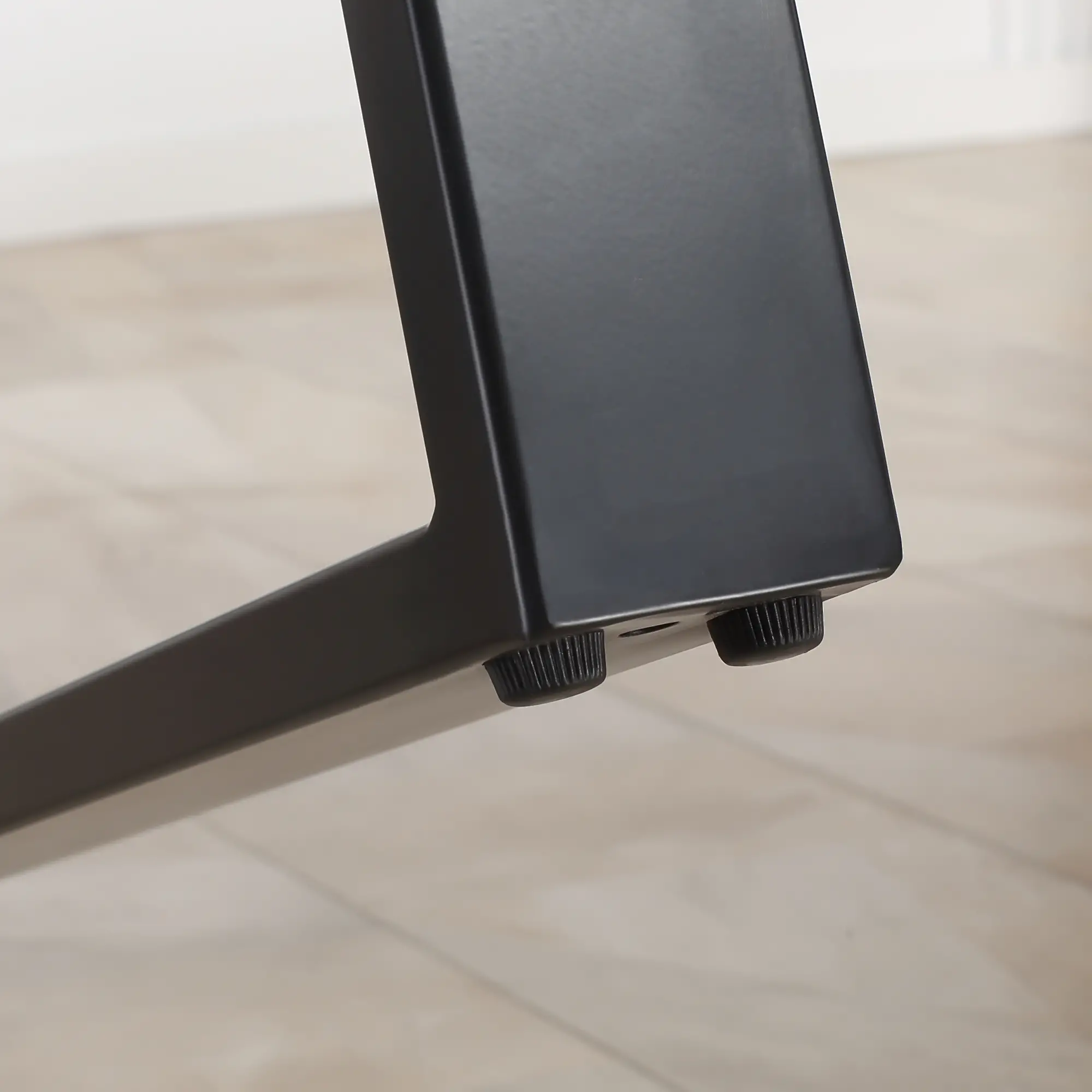 63" Kitchen Table, Industrial Dining Table with Wave-edged Tabletop and Steel Legs for Up to 6 People, Rustic Brown