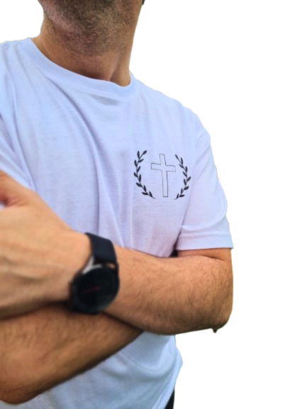Remera GOD