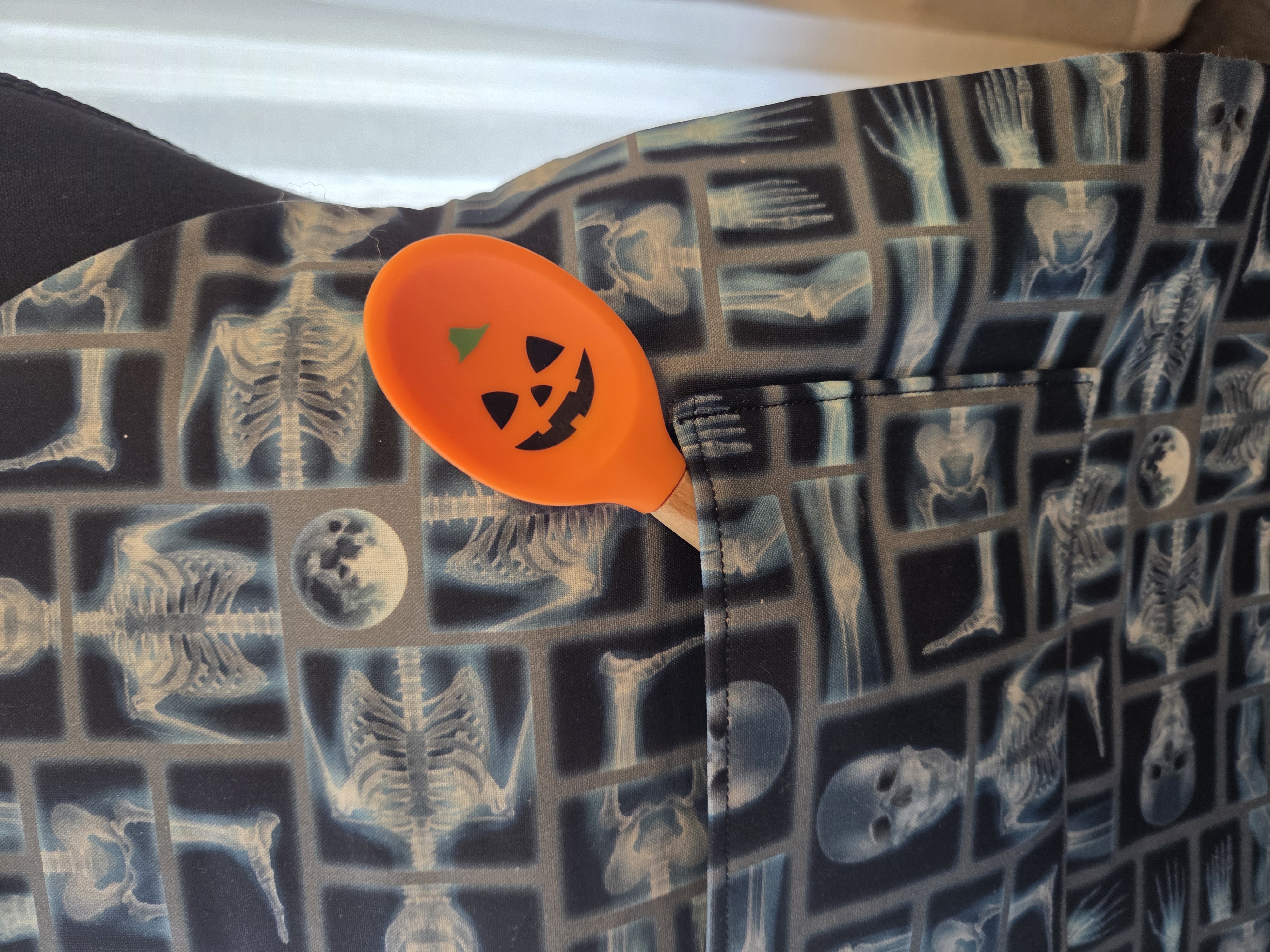 X-Ray Skelly Apron