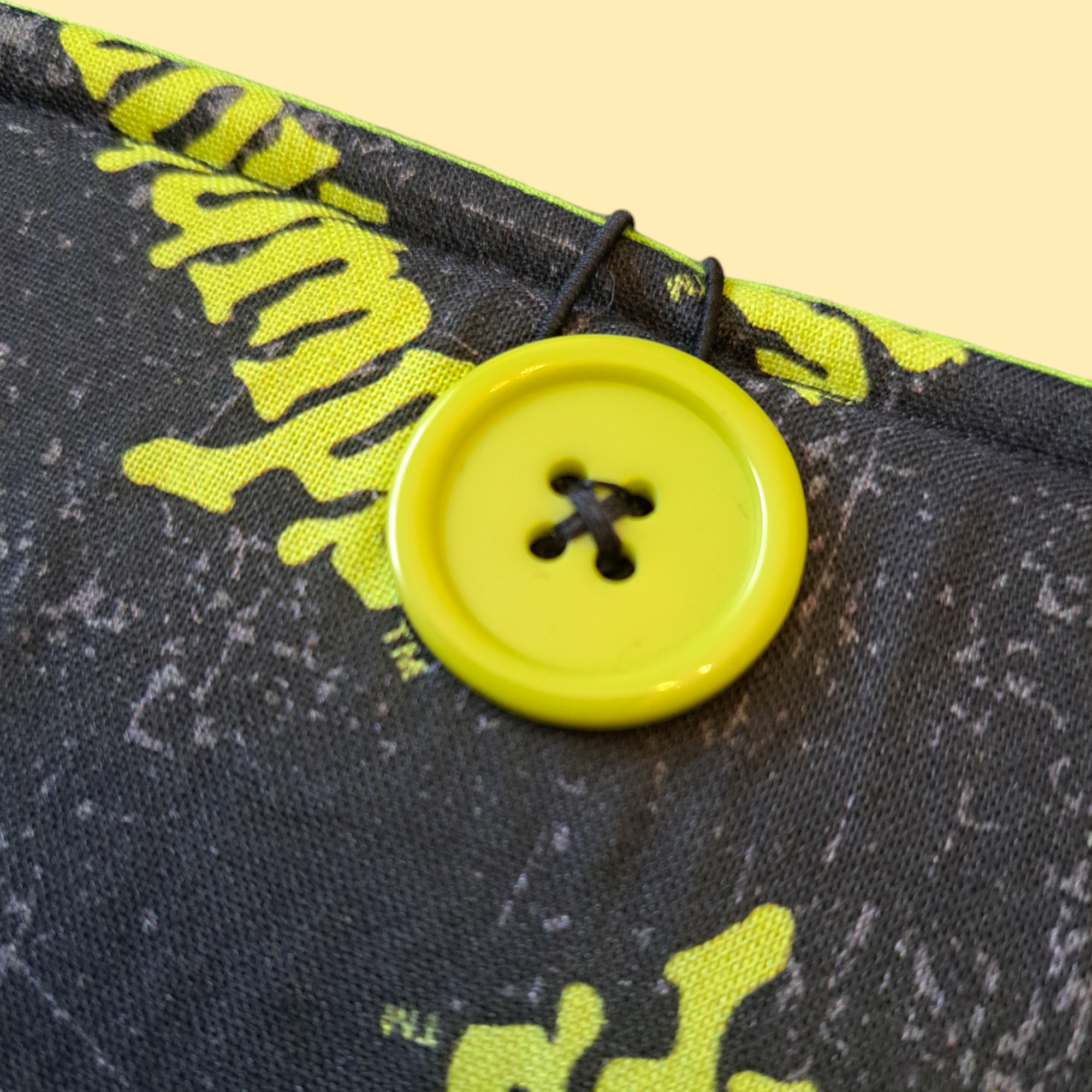 Booksleeve Add-On: Button Closure