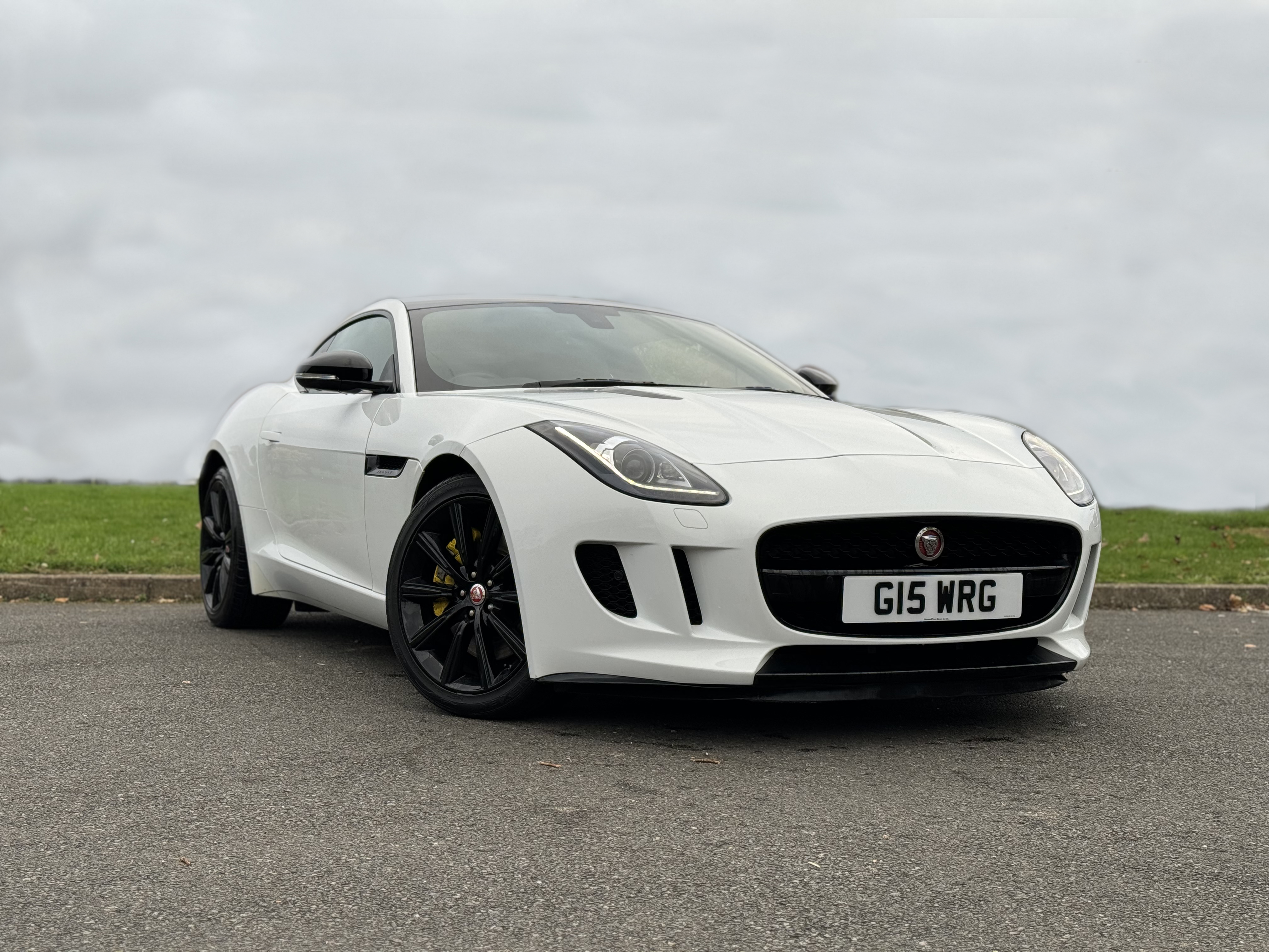 Jaguar F Type V6