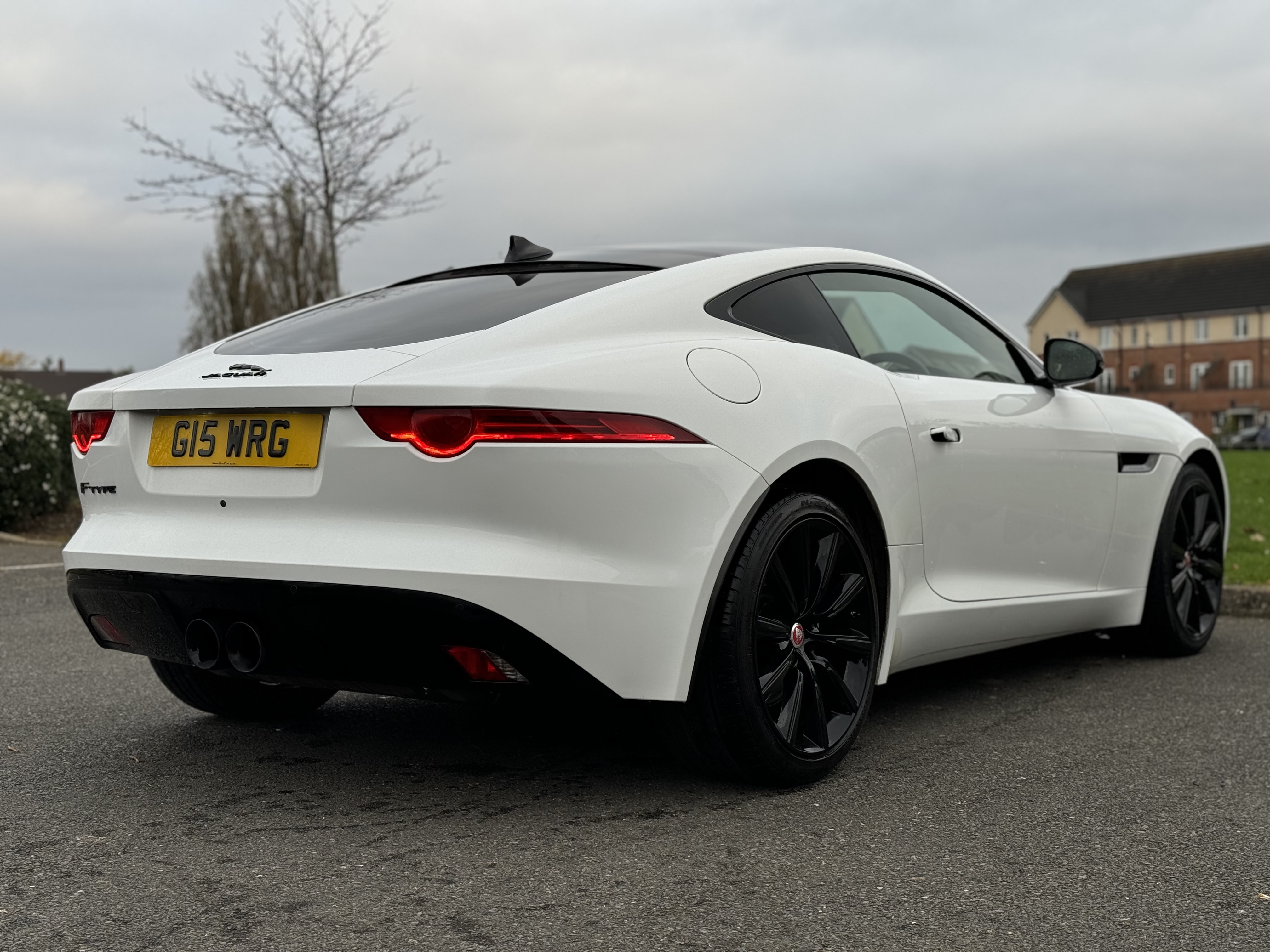 Jaguar F Type V6