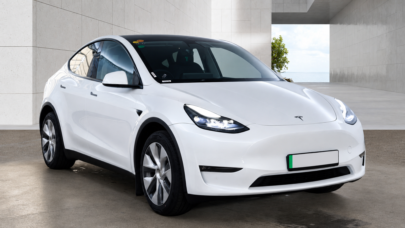 Tesla Model Y Long Range - 7k Miles