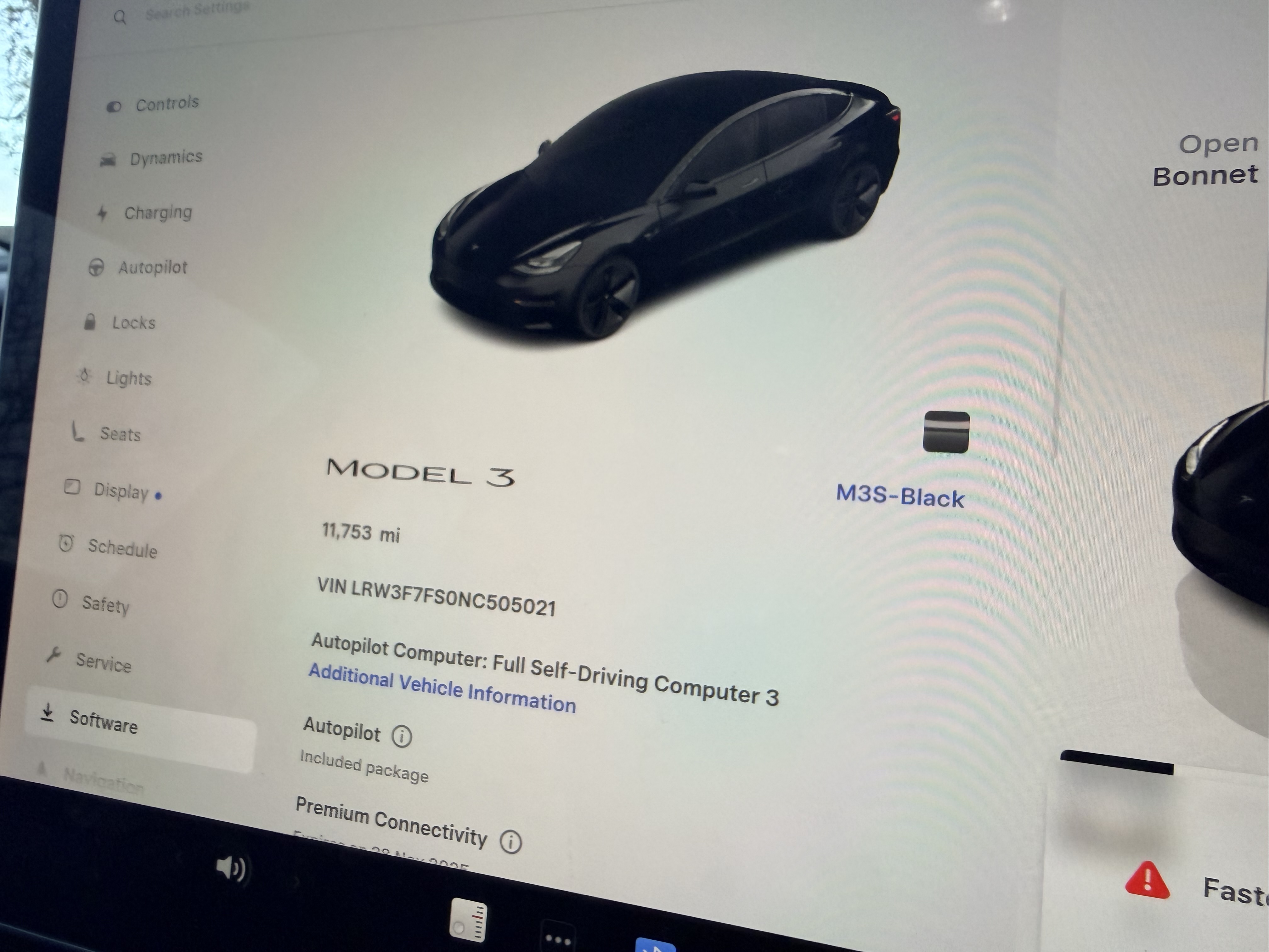 Tesla Model 3 Standard Range Plus - 11000 miles