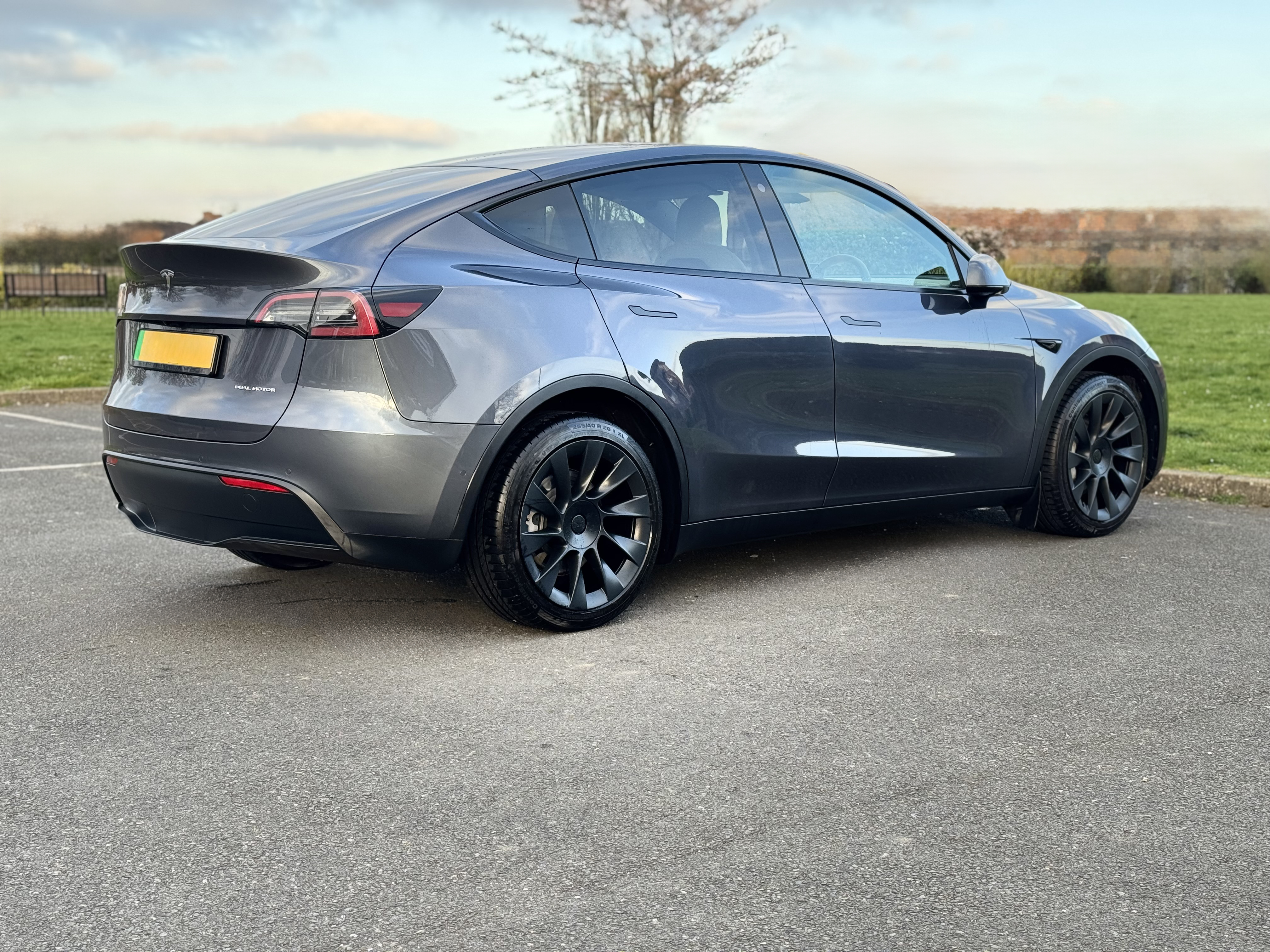 Tesla Model Y Long Range