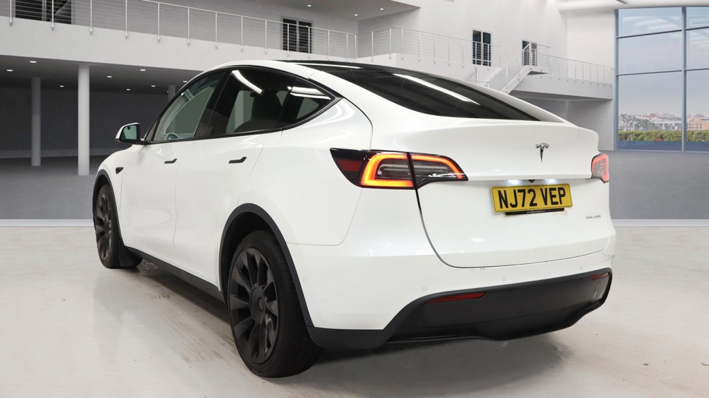 Tesla Model Y Long Range - 29000
