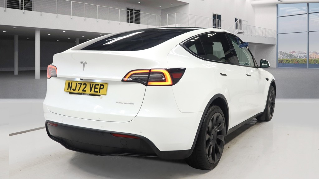 Tesla Model Y Long Range - 29000