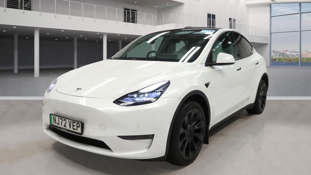 Tesla Model Y Long Range - 29000