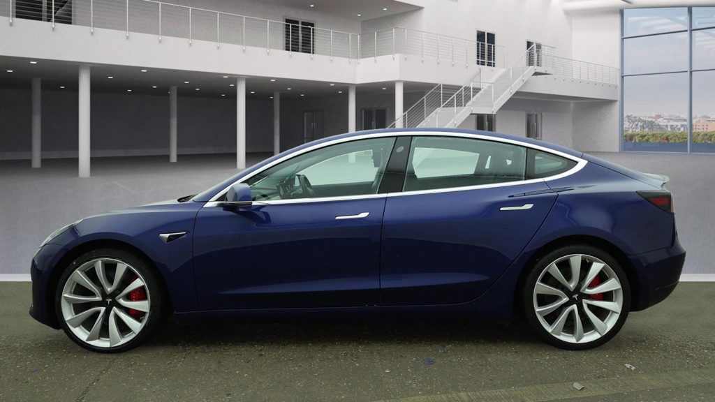 Tesla Model 3 Performance (2019)