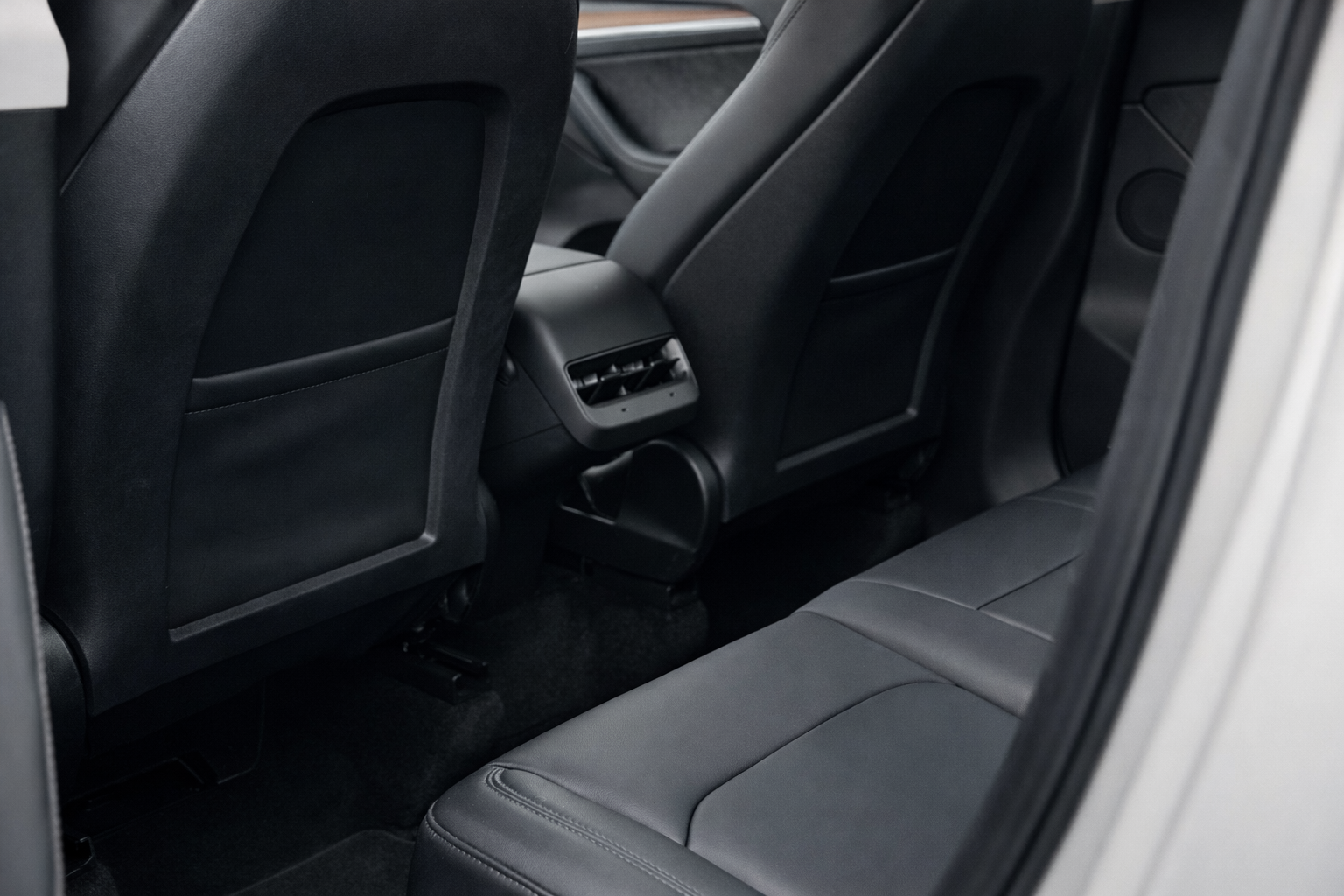 Tesla Model Y RWD - 9k Miles