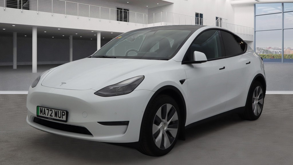 Tesla Model Y Long Range