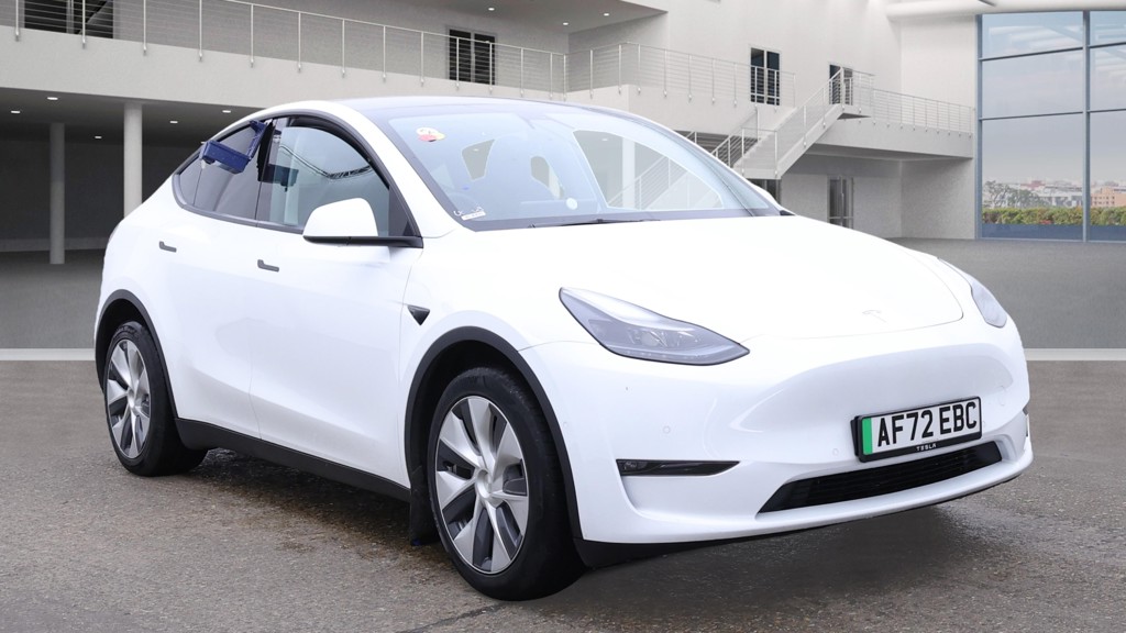 Tesla Model Y Long Range - 12899