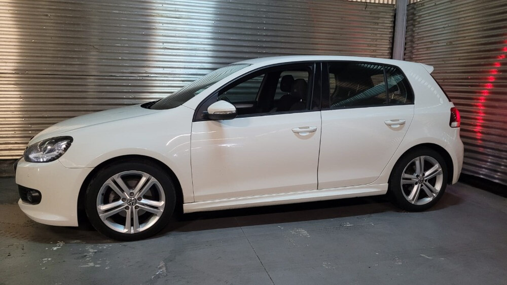 VOLKSWAGEN GOLF 2.0 TDI