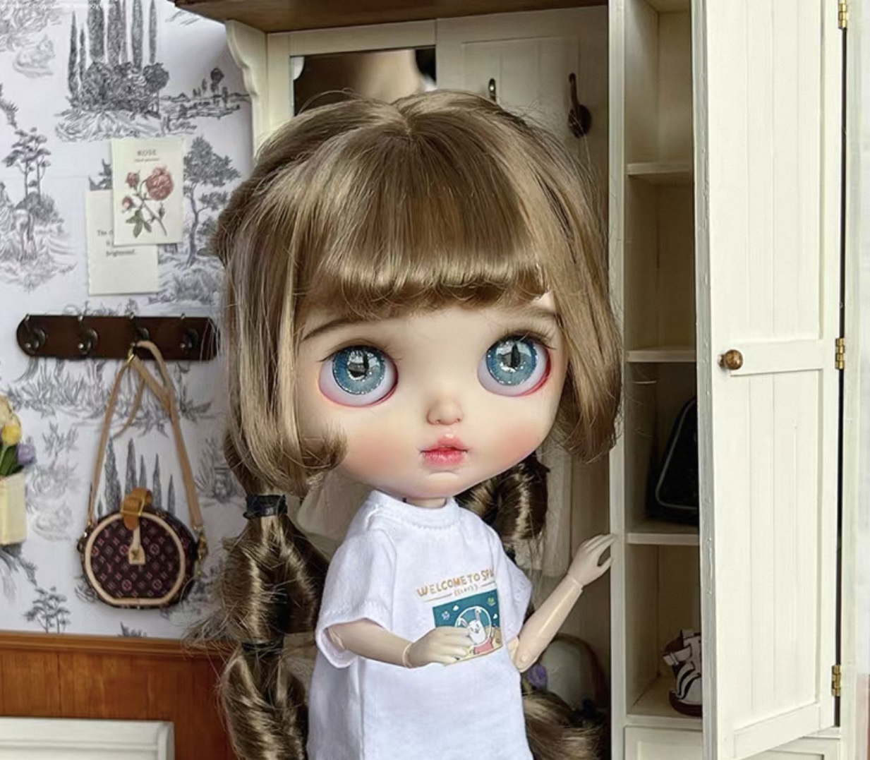 1:6 Scale Vintage Entryway Shoe Cabinet with Mirror & Hooks - Miniature Dollhouse Furniture