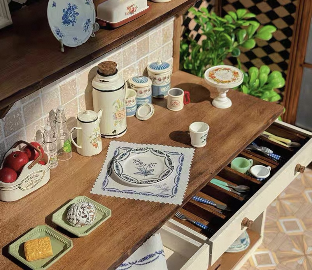 Miniature Farmhouse Kitchen Sink – 1:6 Scale Rustic Dollhouse Counter with Sink and Storage for Blythe, Pullip, Diorama Display