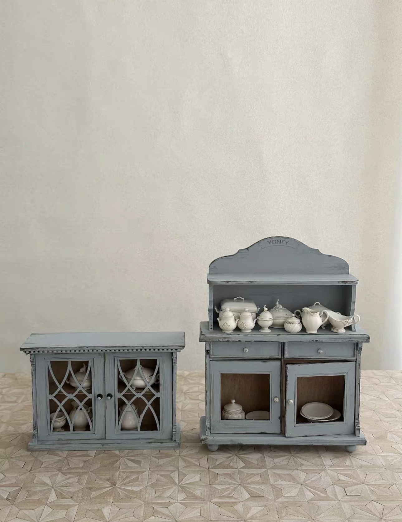 Miniature French Hutch Cabinet with Dish Set | 1:6 Dollhouse Furniture in Distressed Blue | Shabby Chic Kitchen Display for Blythe BJD