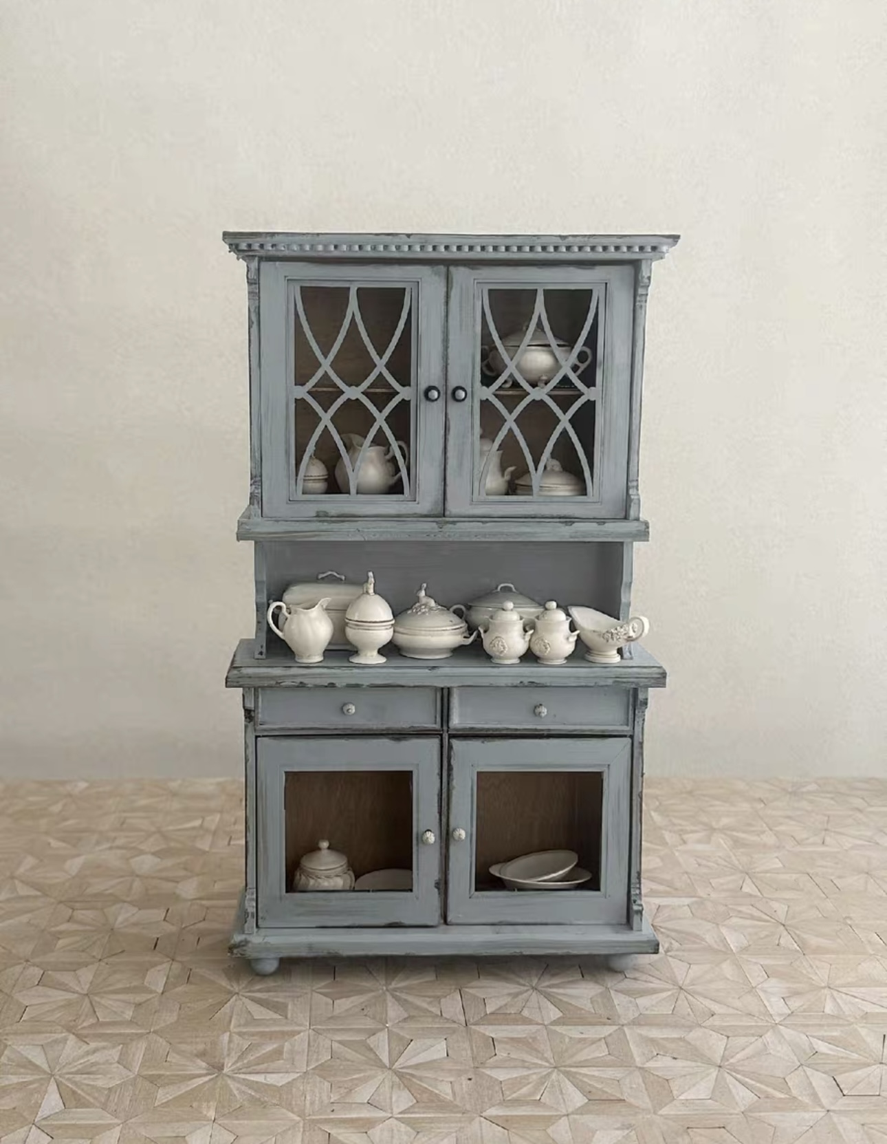 Miniature French Hutch Cabinet with Dish Set | 1:6 Dollhouse Furniture in Distressed Blue | Shabby Chic Kitchen Display for Blythe BJD