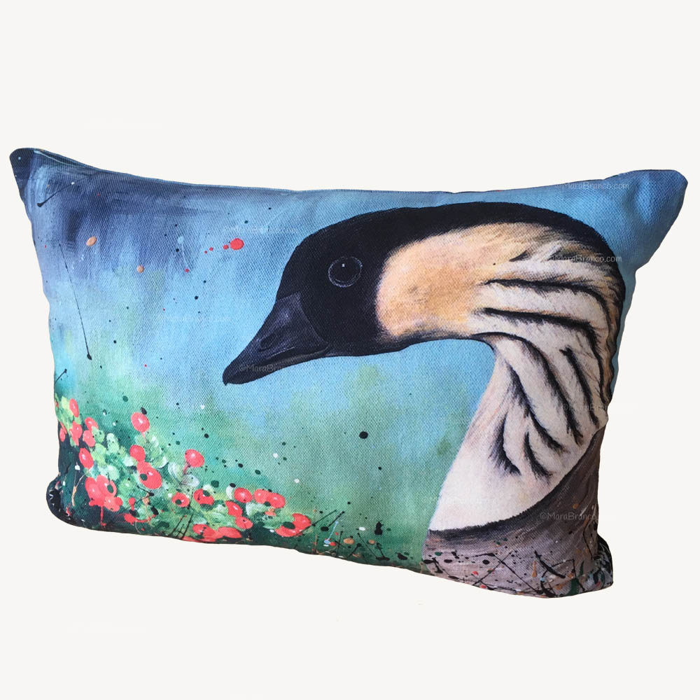 Free Pillow "Nene"