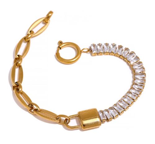Gold and Crystal Link Bracelet